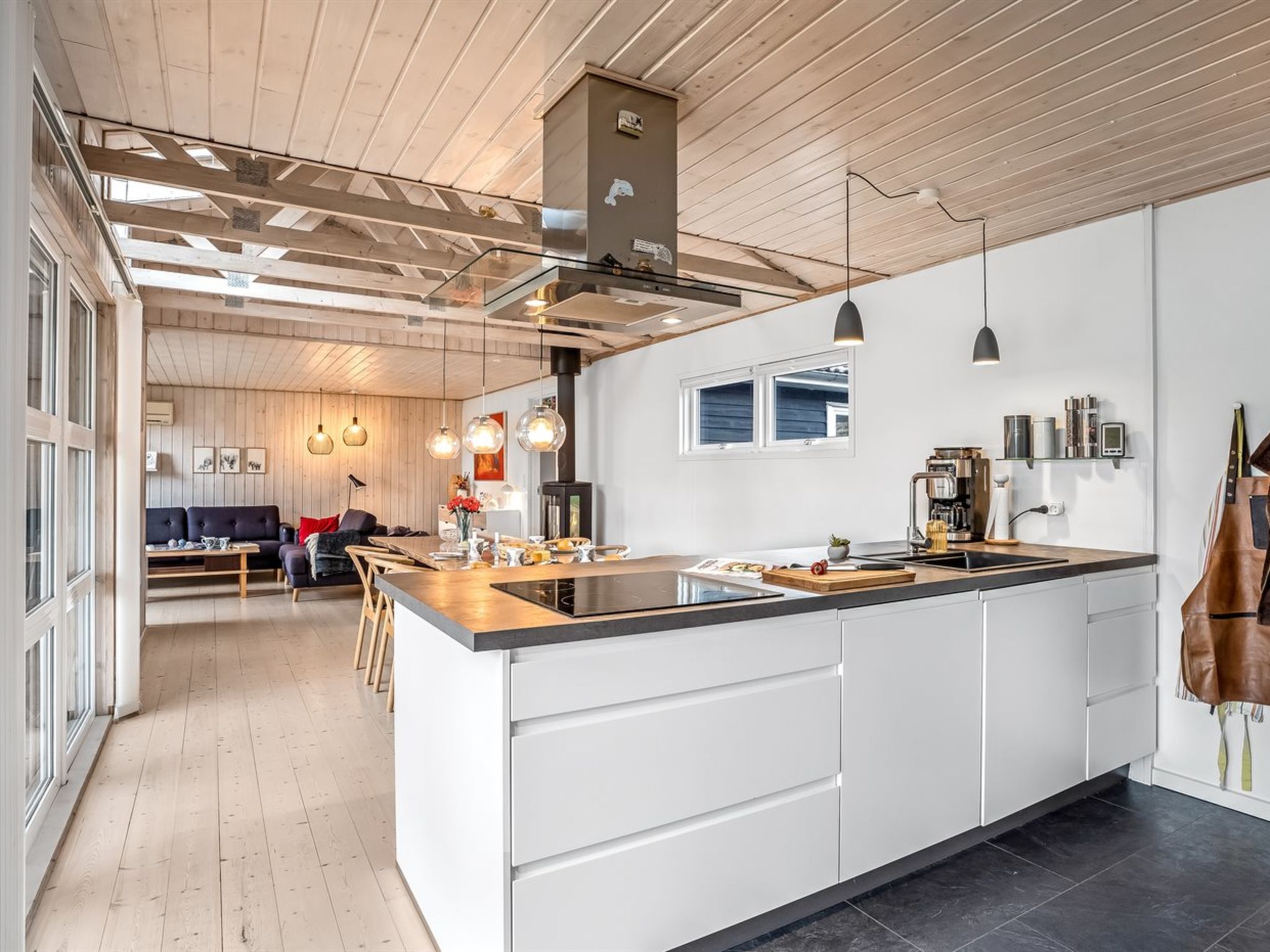 "Mira" - 500m from the sea - Inside