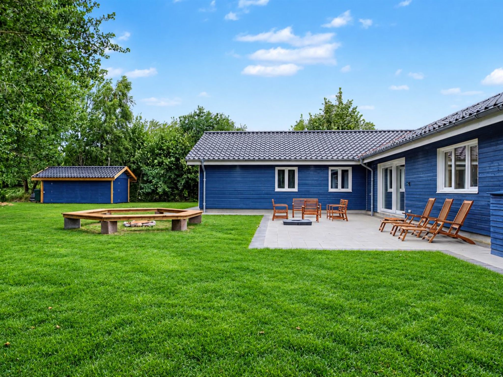"Rajna" - 250m from the sea - Buiten