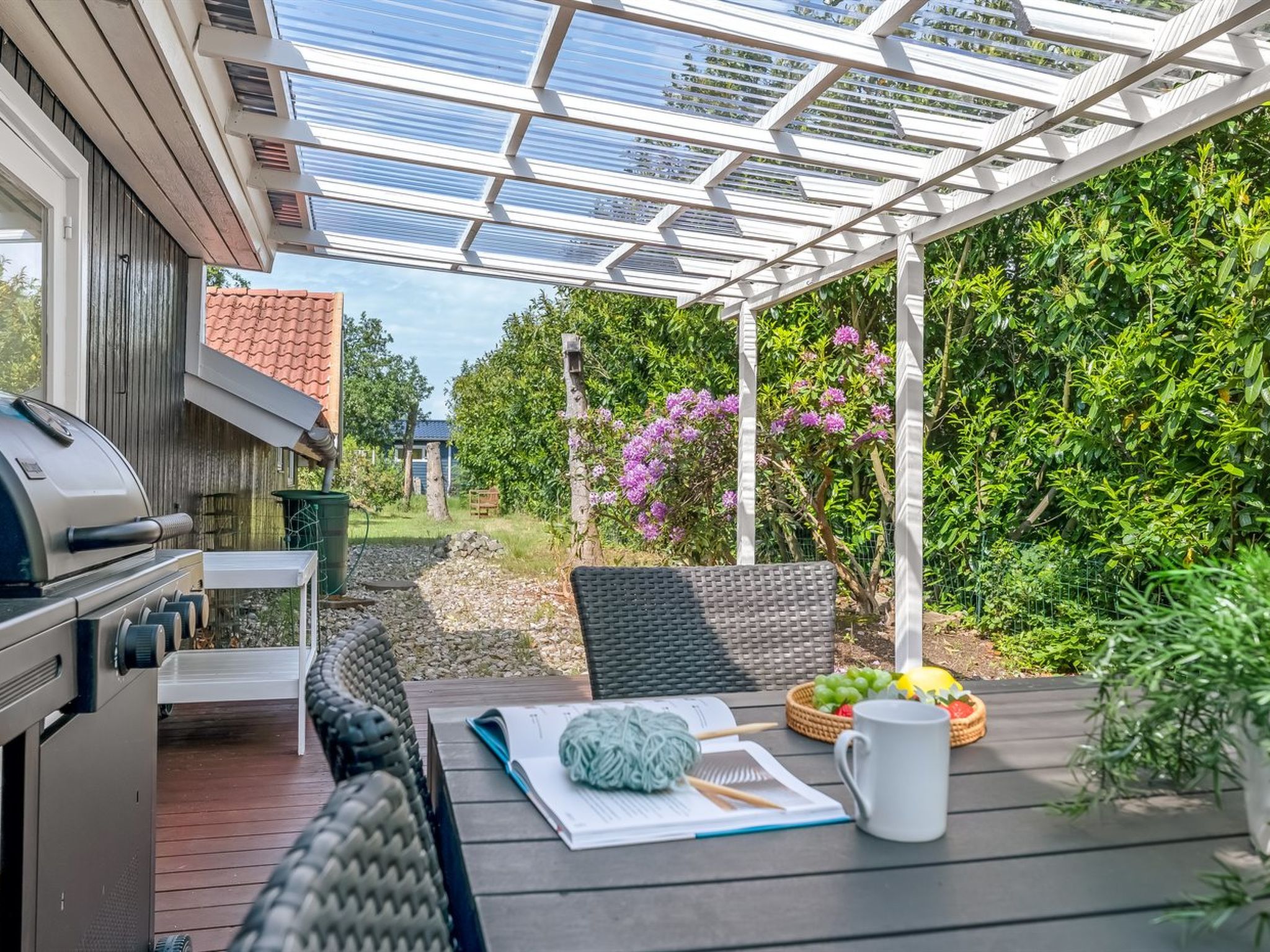 "Rusalina" - 400m from the sea - Buiten