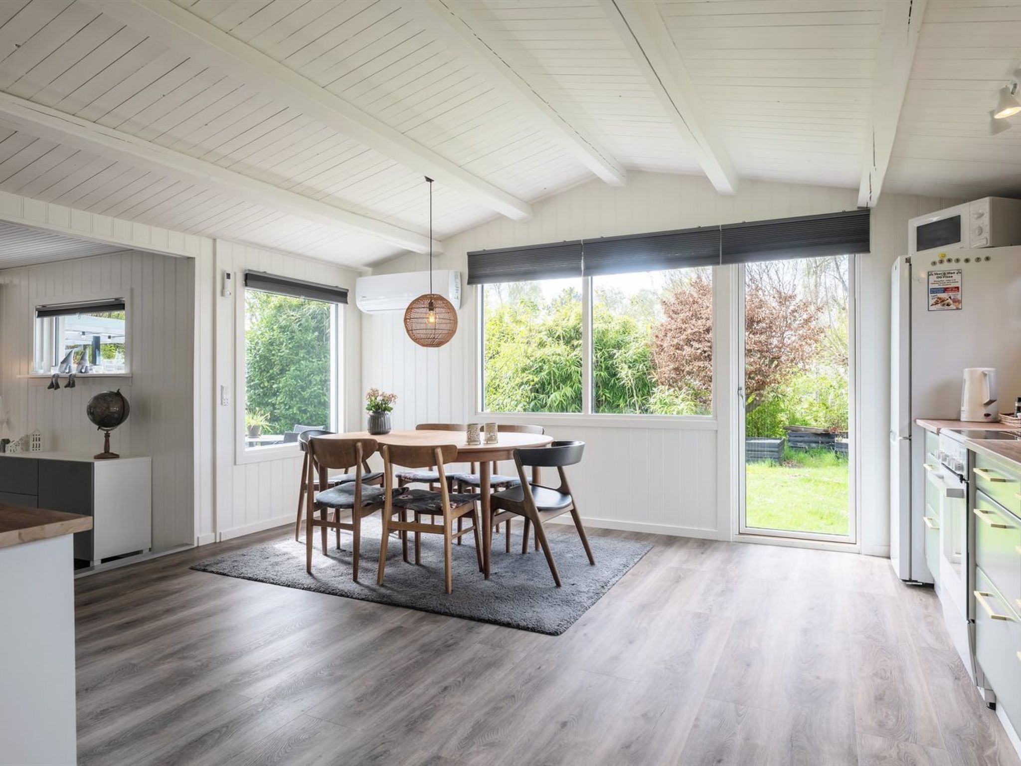 "Bedrija" - 100m from the sea - Inside