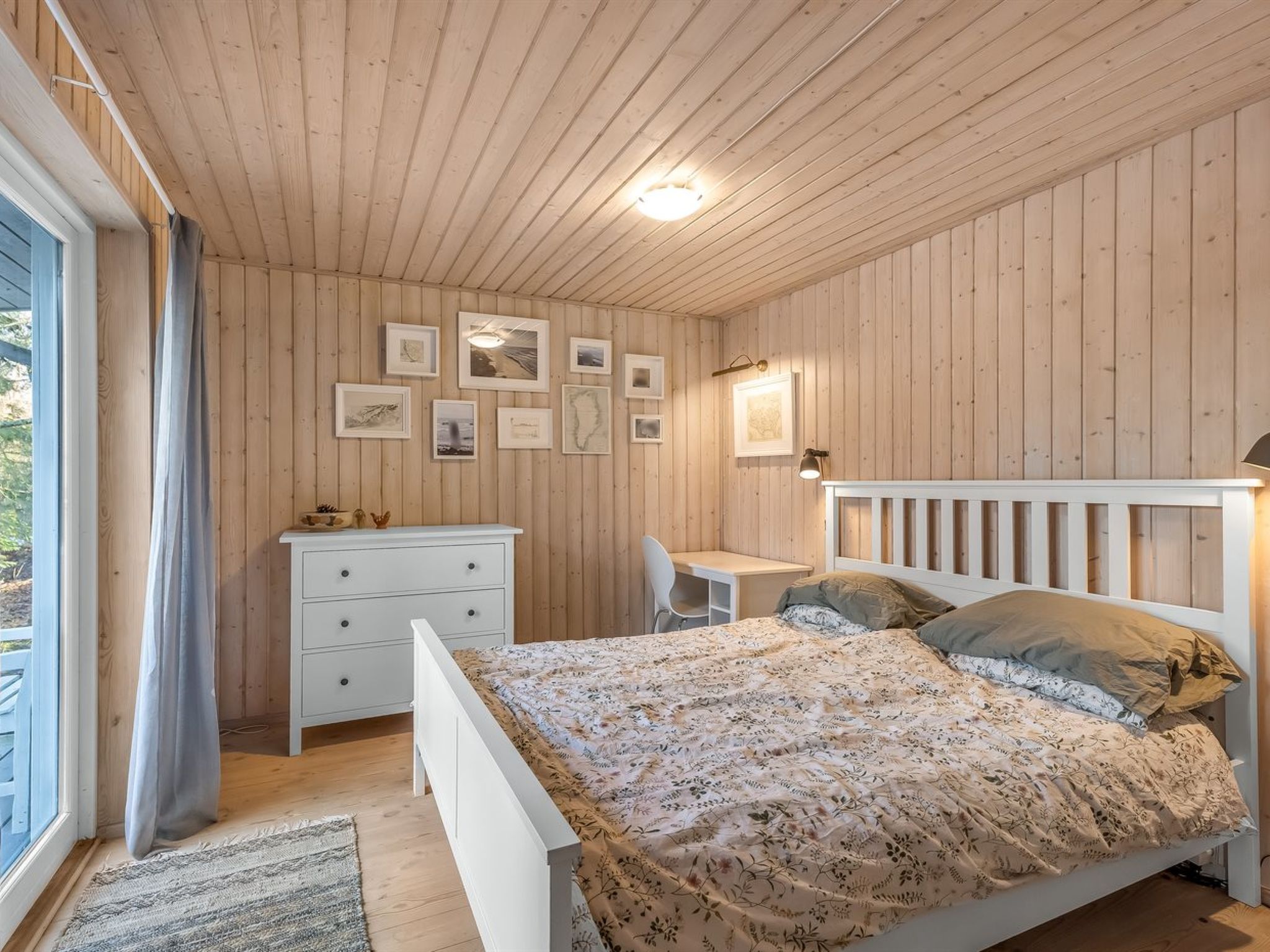 "Åse" - 1.3km from the sea-Drinnen