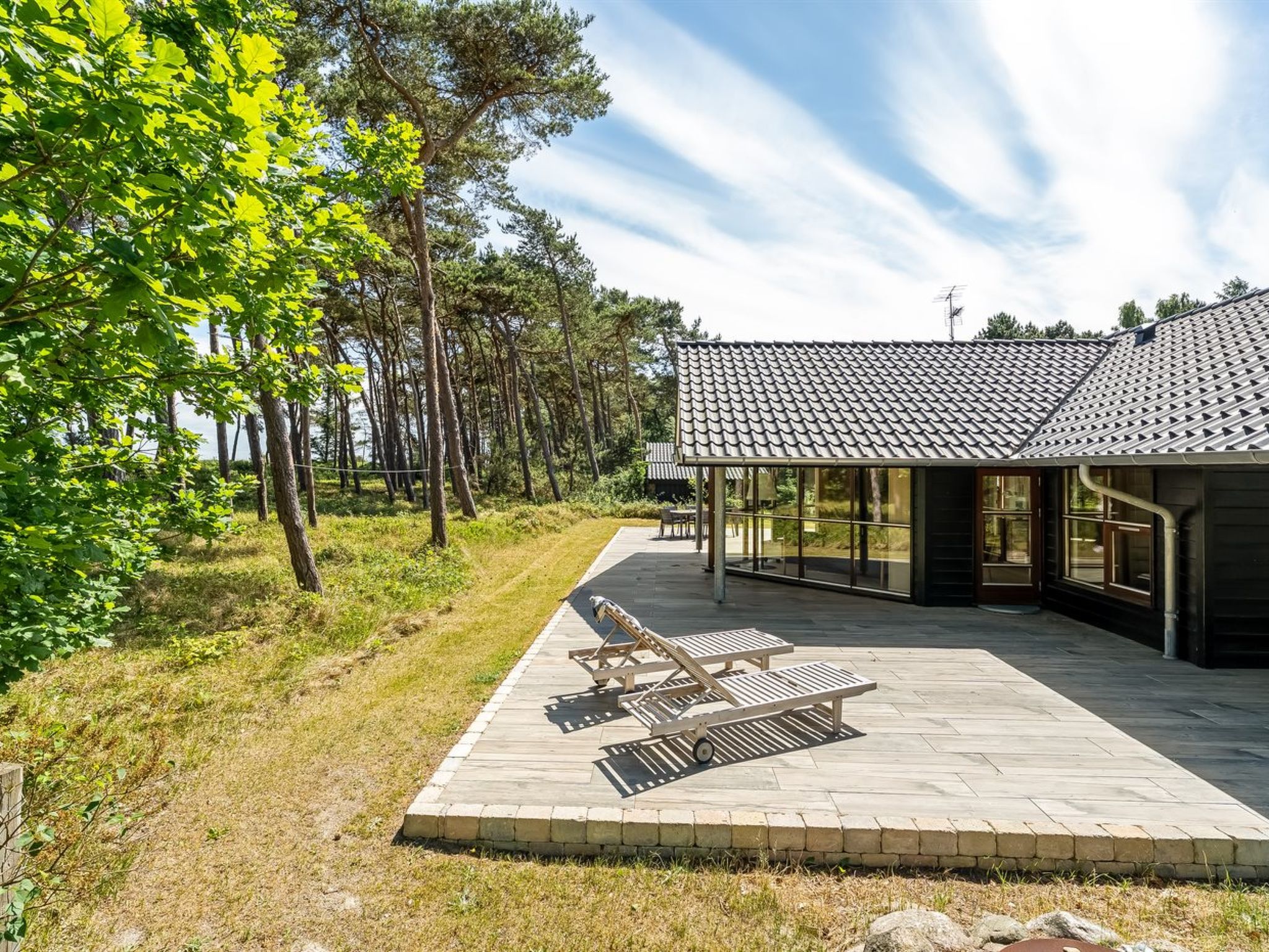 "Groa" - 50m from the sea - Buiten