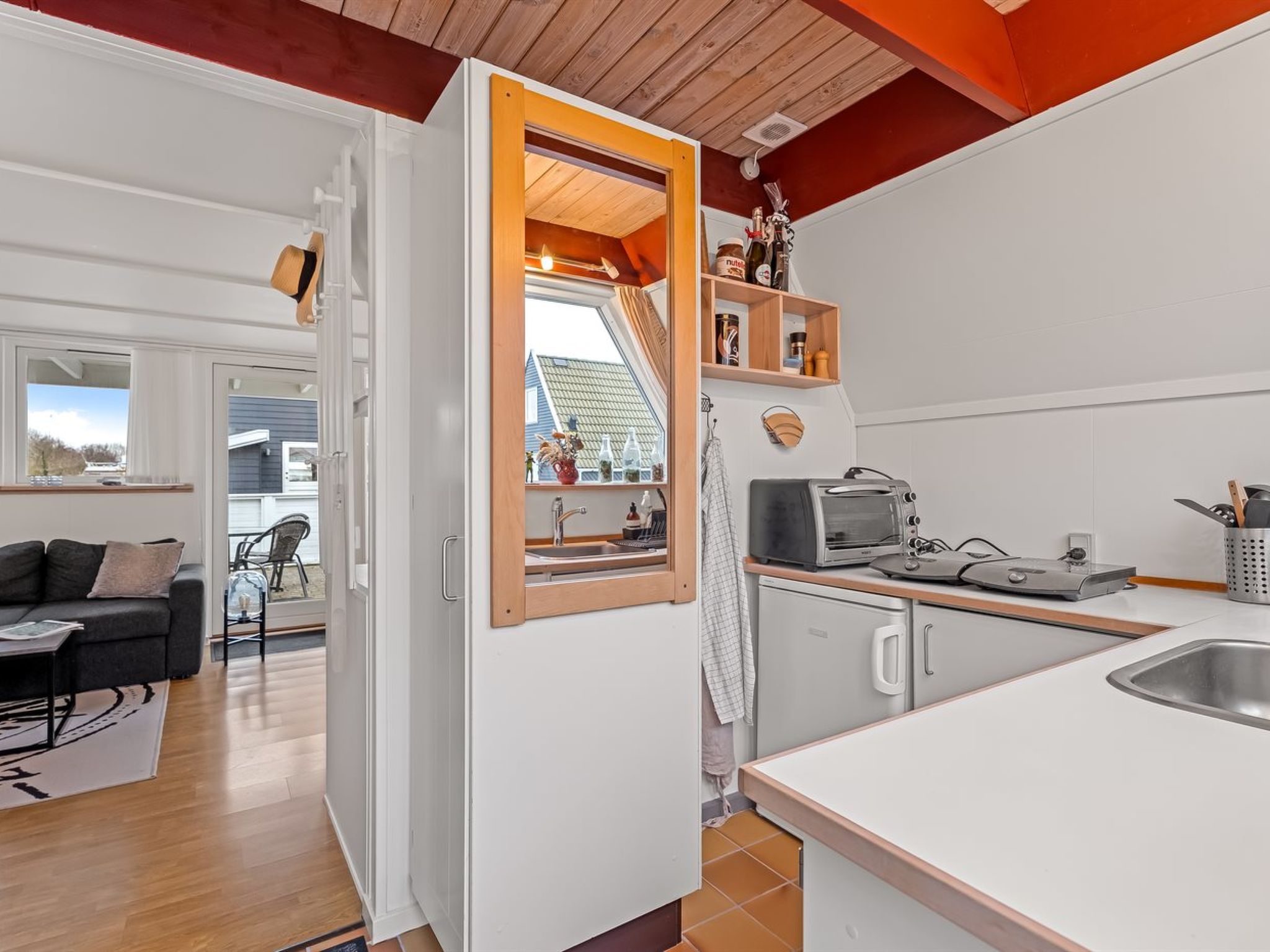 "Tavita" - 100m from the sea - Drinnen