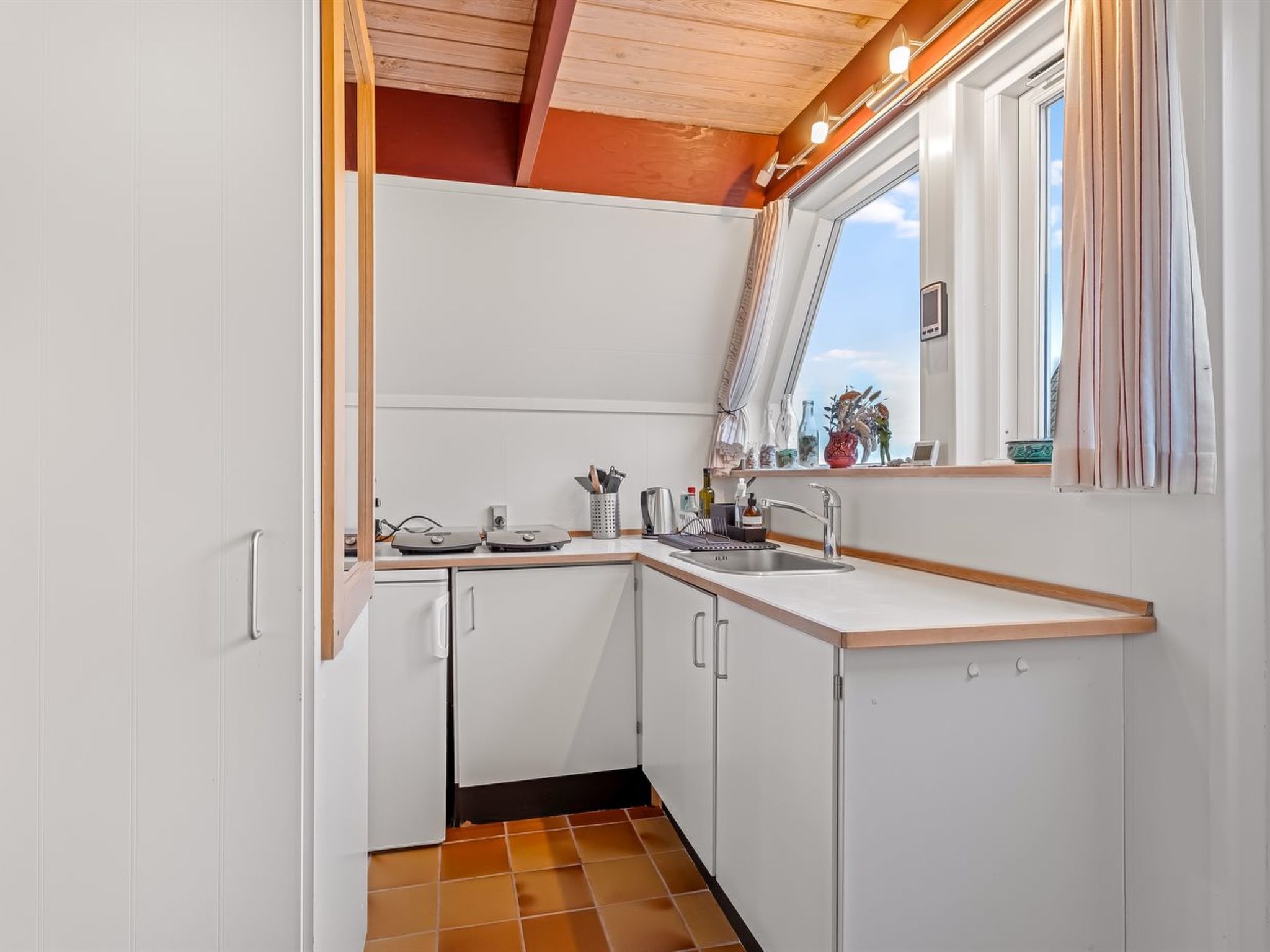 "Tavita" - 100m from the sea - Drinnen