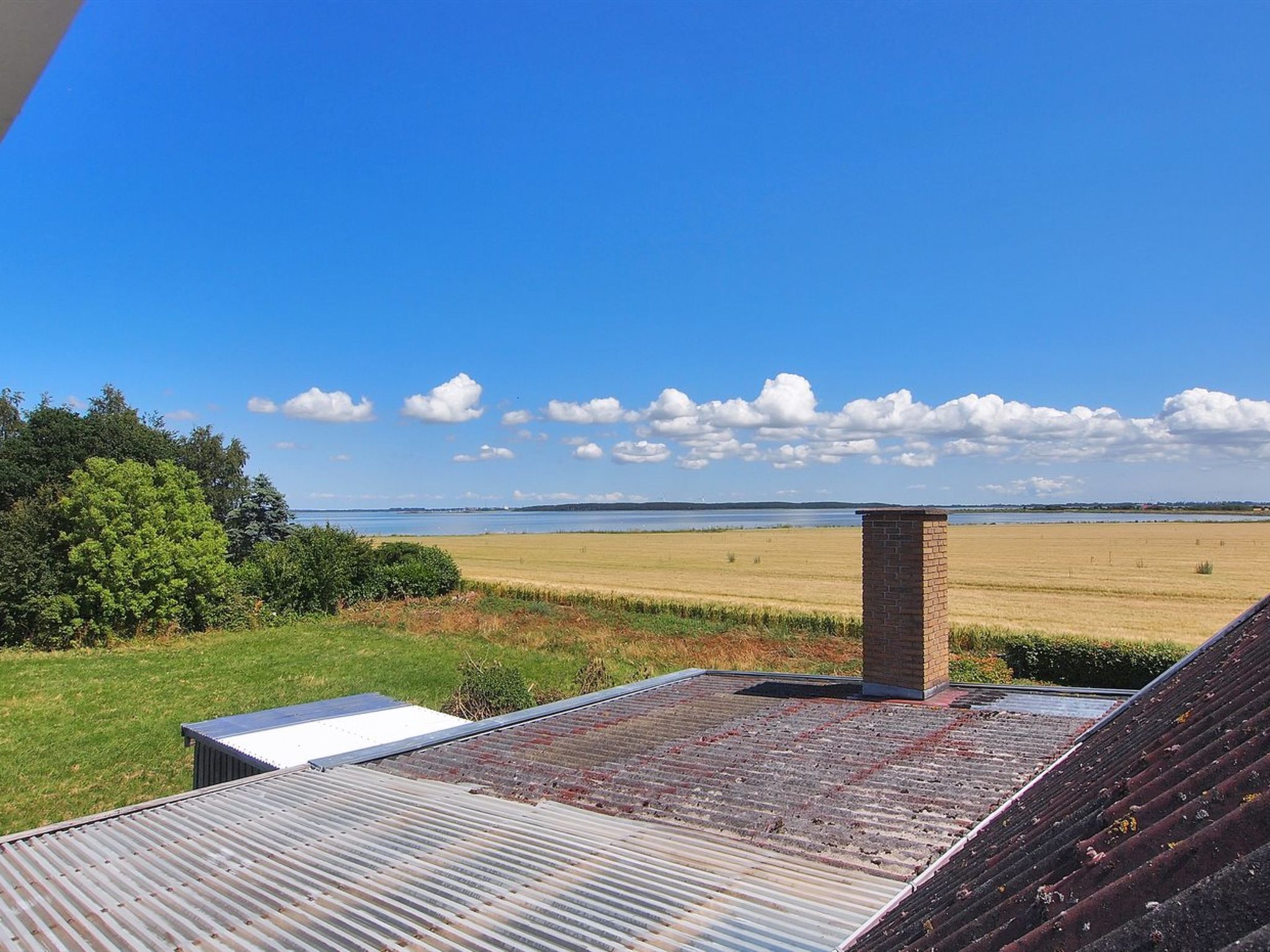 "Spase" - 250m to the fjord - Buiten