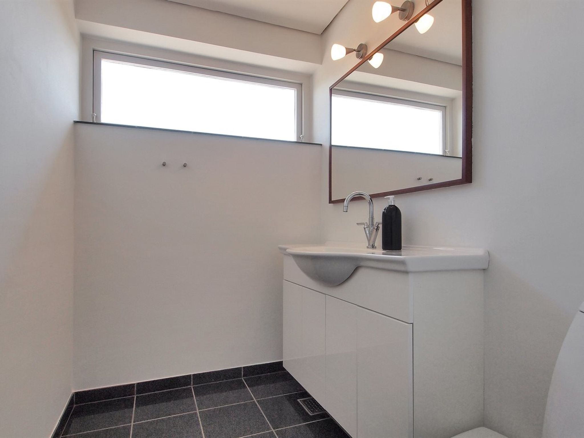 "Spase" - 250m to the fjord-Binnen