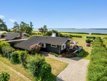 Vrijstaand vakantiehuis 'Eddy' op 50 meter van de zee op het eiland Fejø - thumbnail 1