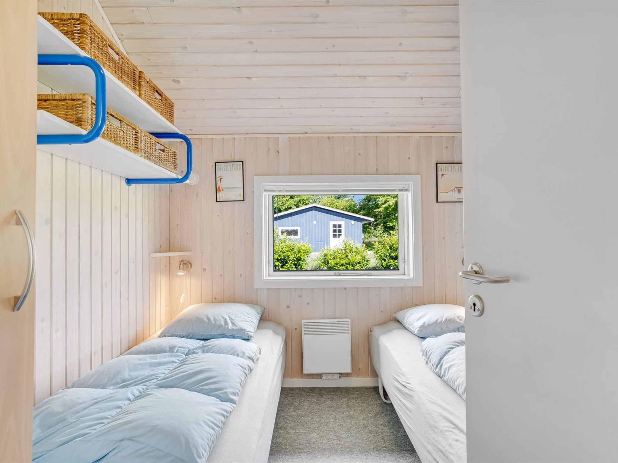"Truls" - 800m from the sea - Binnen