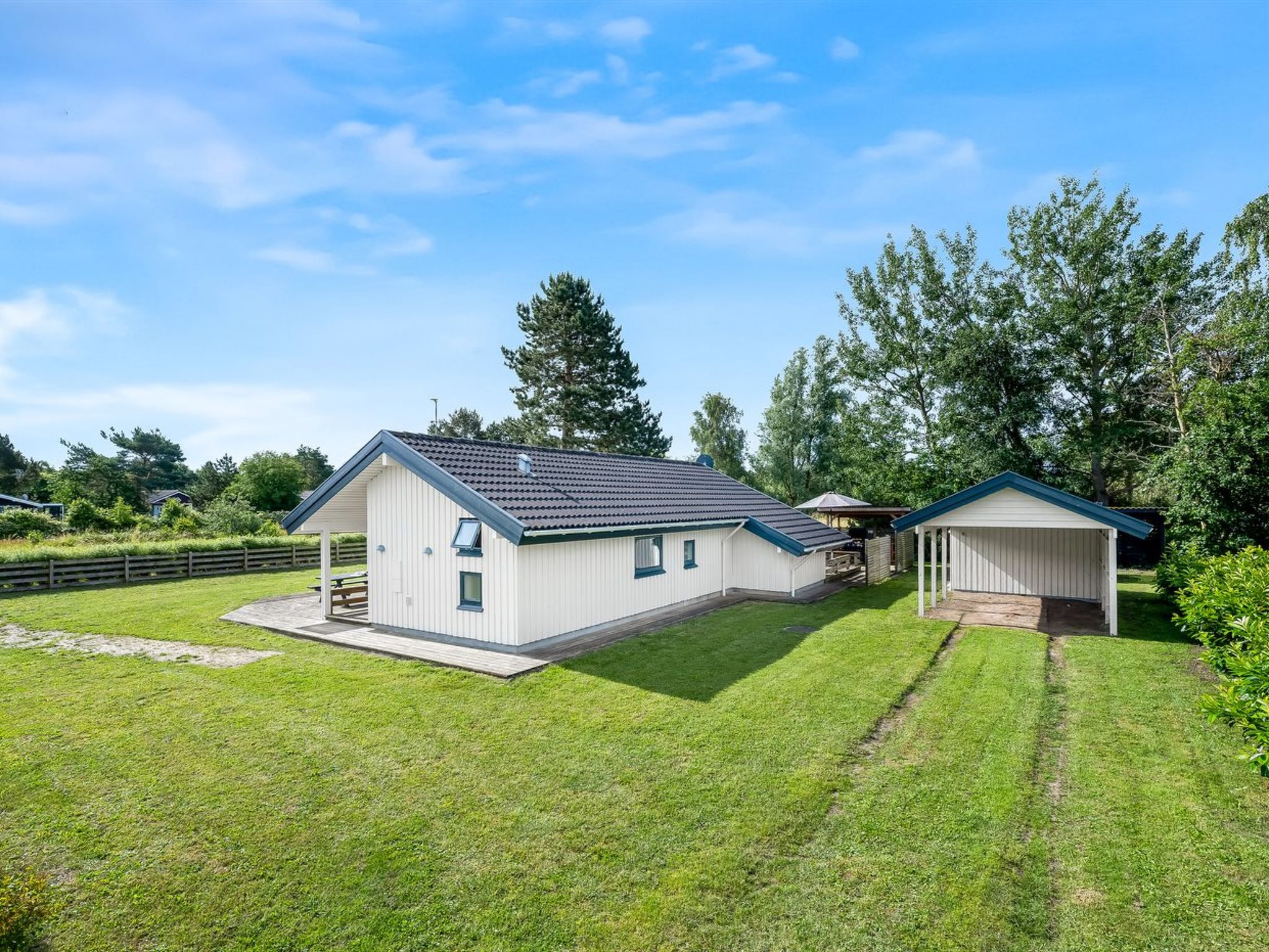 "Truls" - 800m from the sea - Buiten