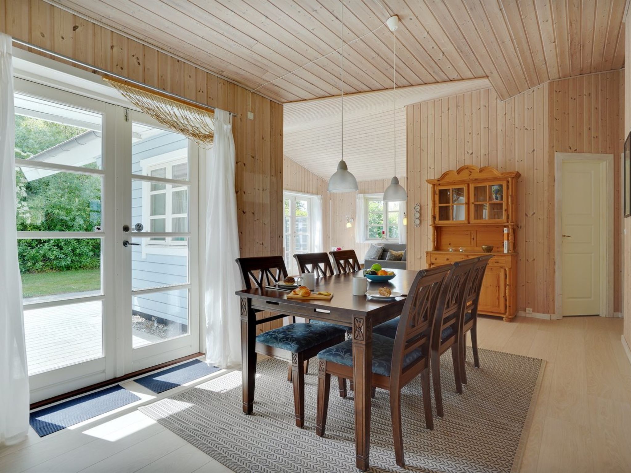 "Aldis" - 300m from the sea