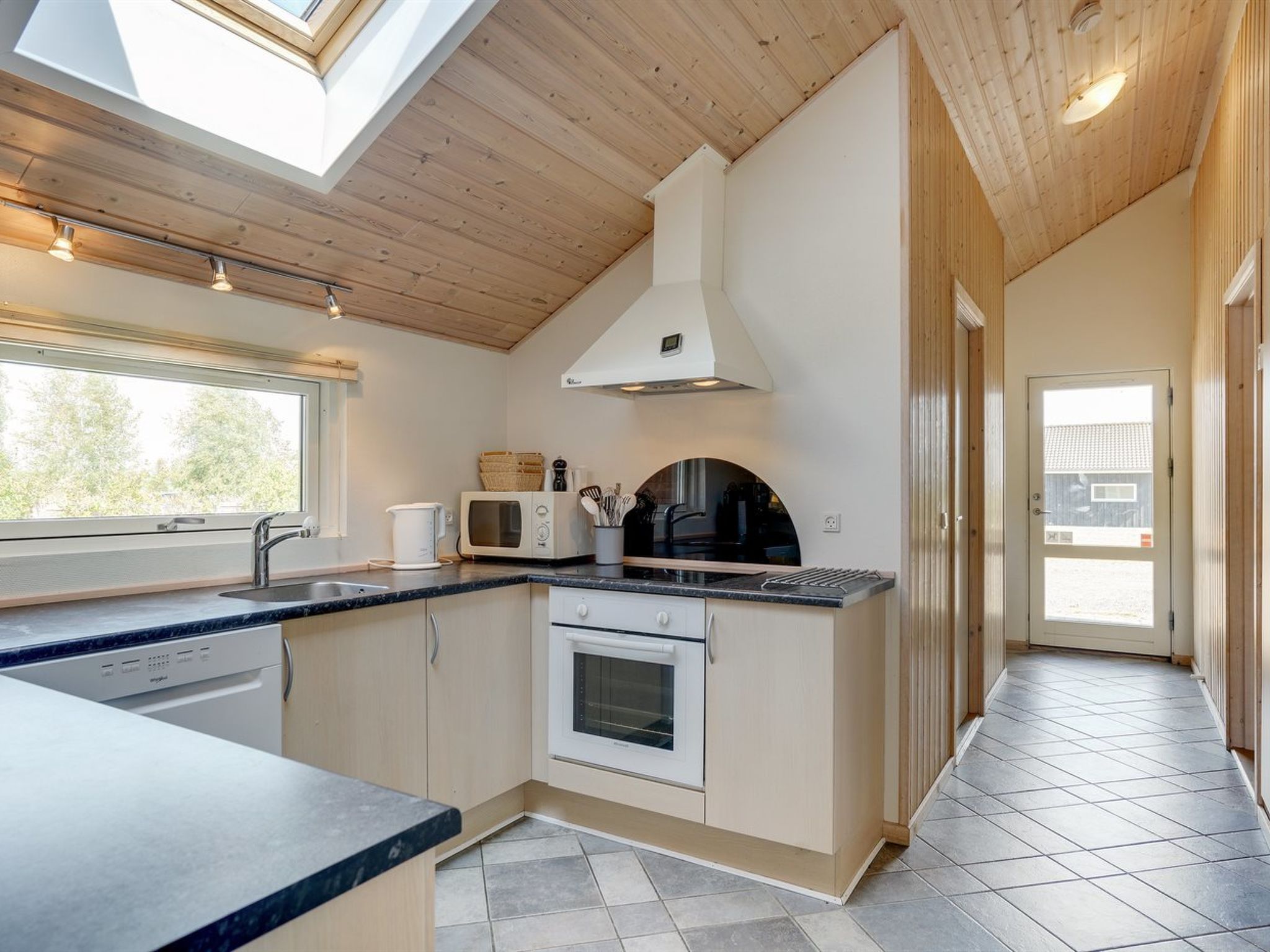 "Vilvi" - 500m from the sea-Dedans