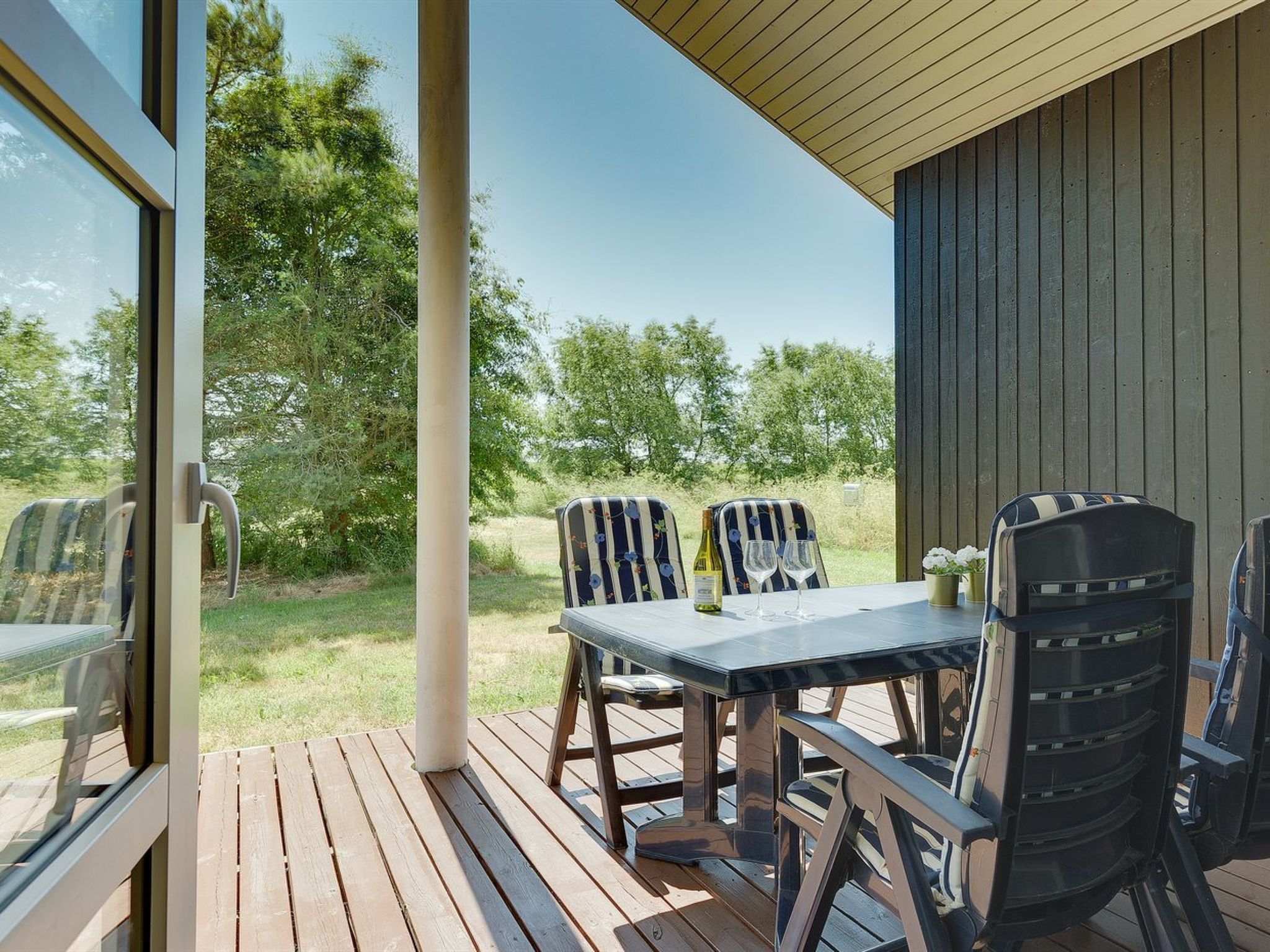 "Aksel" - 150m from the sea-Buiten