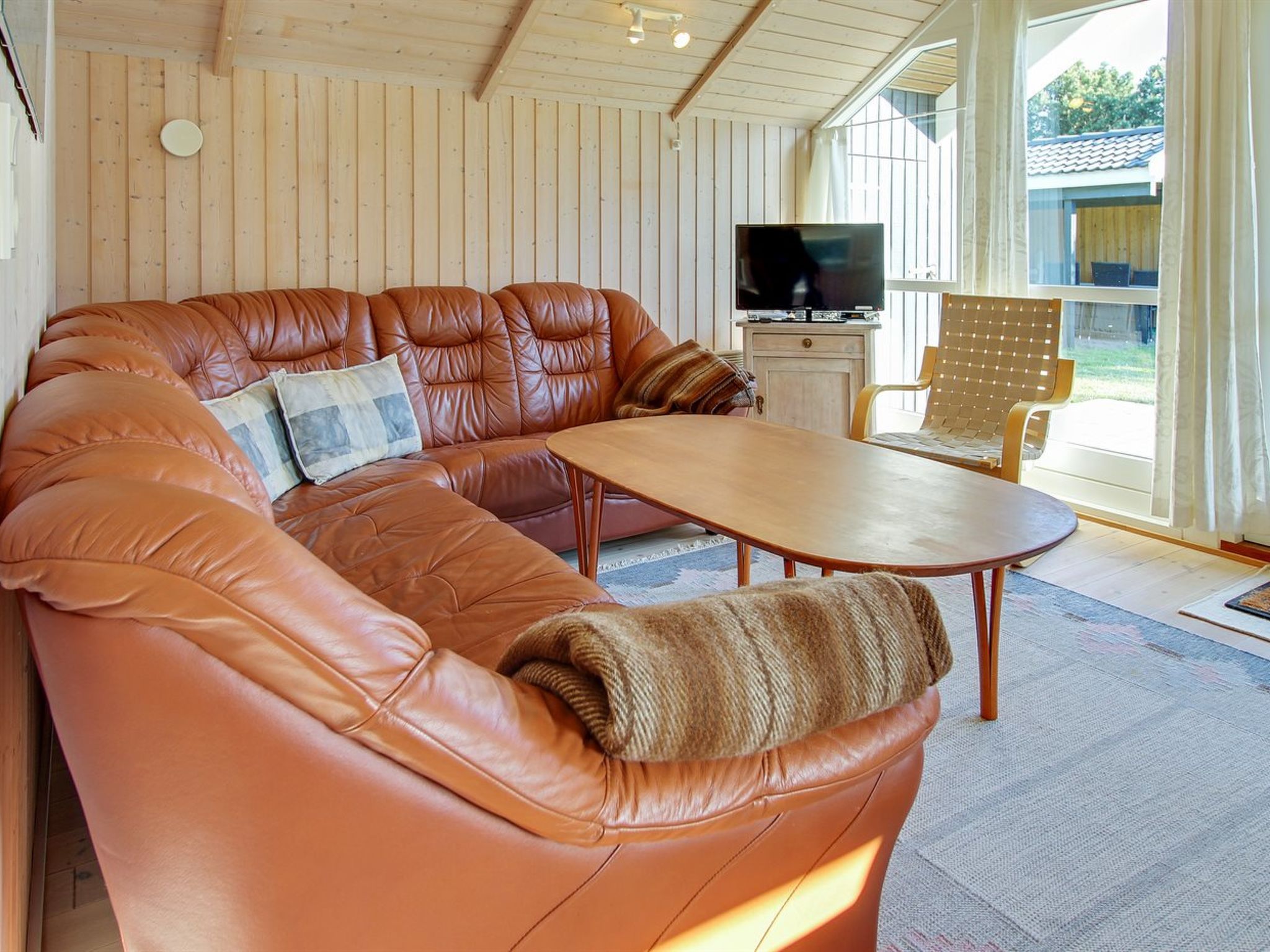 "Crispina" - 350m from the sea — Living Room (5 of 19)