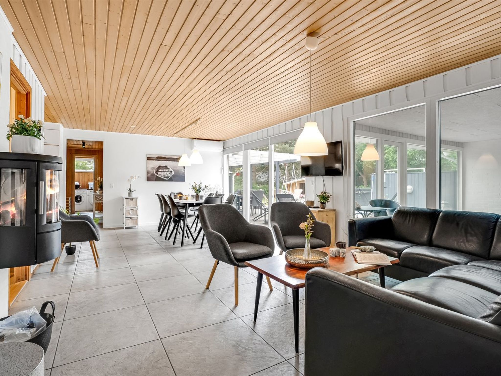 "Sverker" - 300m from the sea