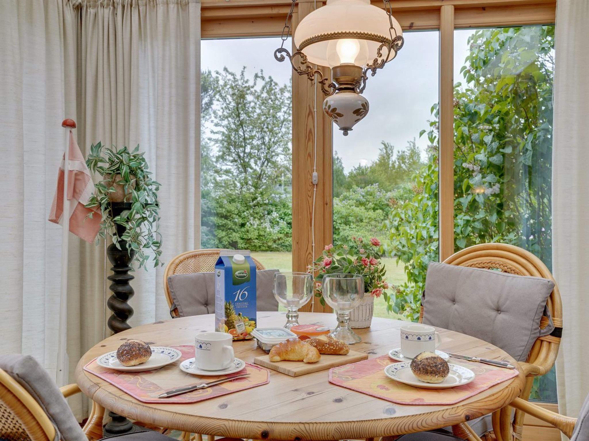 "Kaarina" - 550m from the sea - Binnen