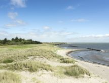 Hughe: Ruim vakantiehuis voor 18 personen met privézwembad, 300m van zee - thumbnail 3
