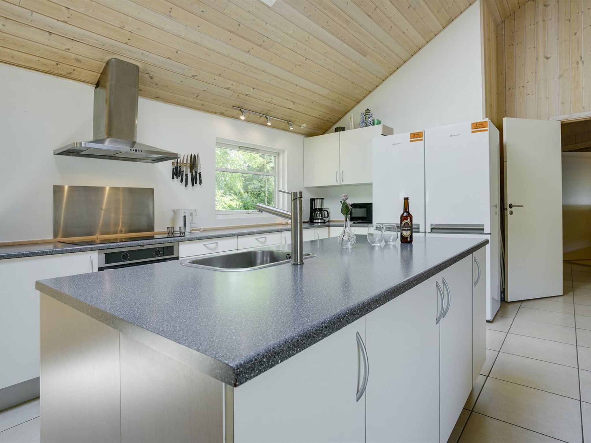 "Lottje" - 300m from the sea - Drinnen