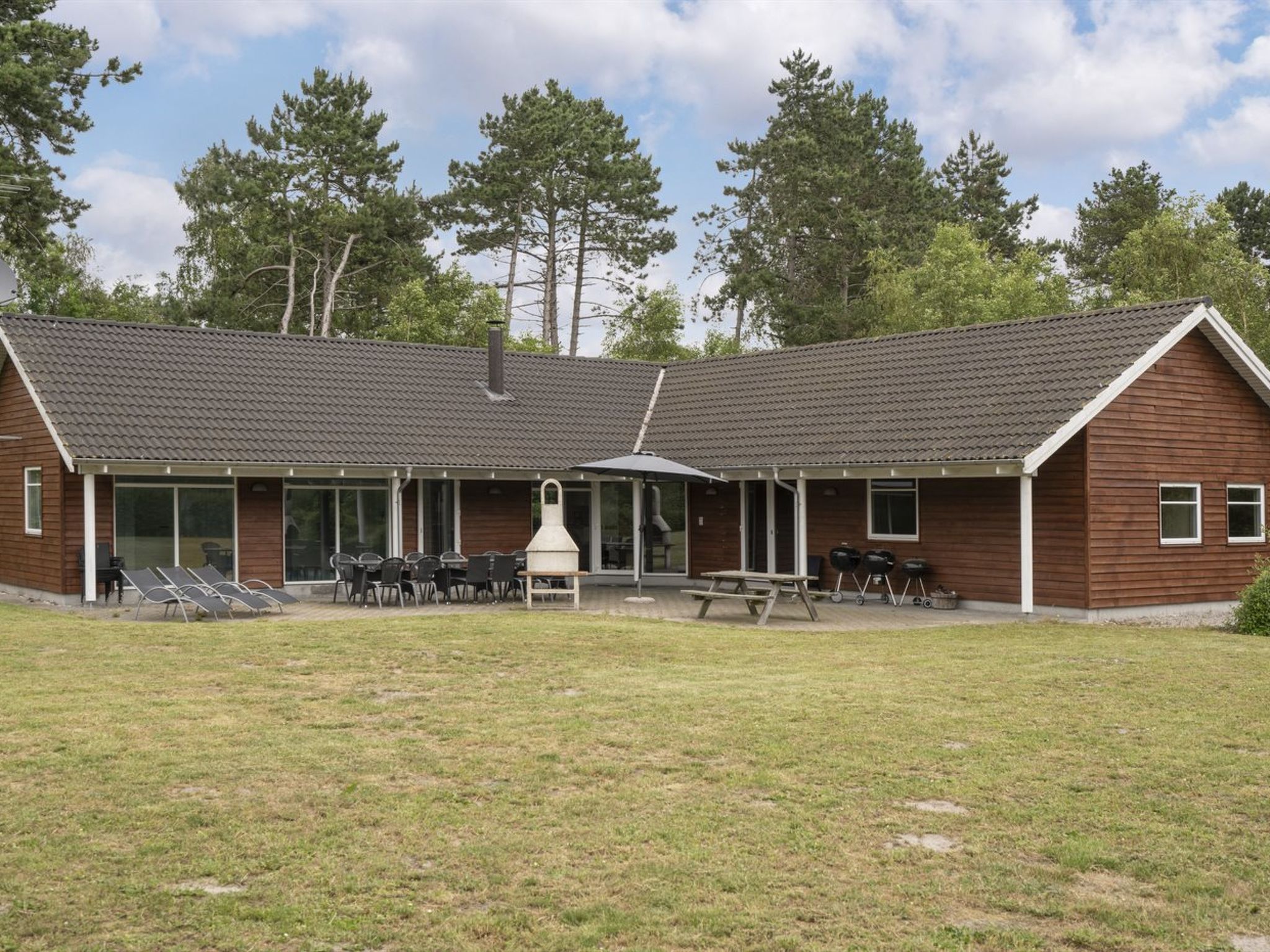"Lottje" - 300m from the sea - Draußen