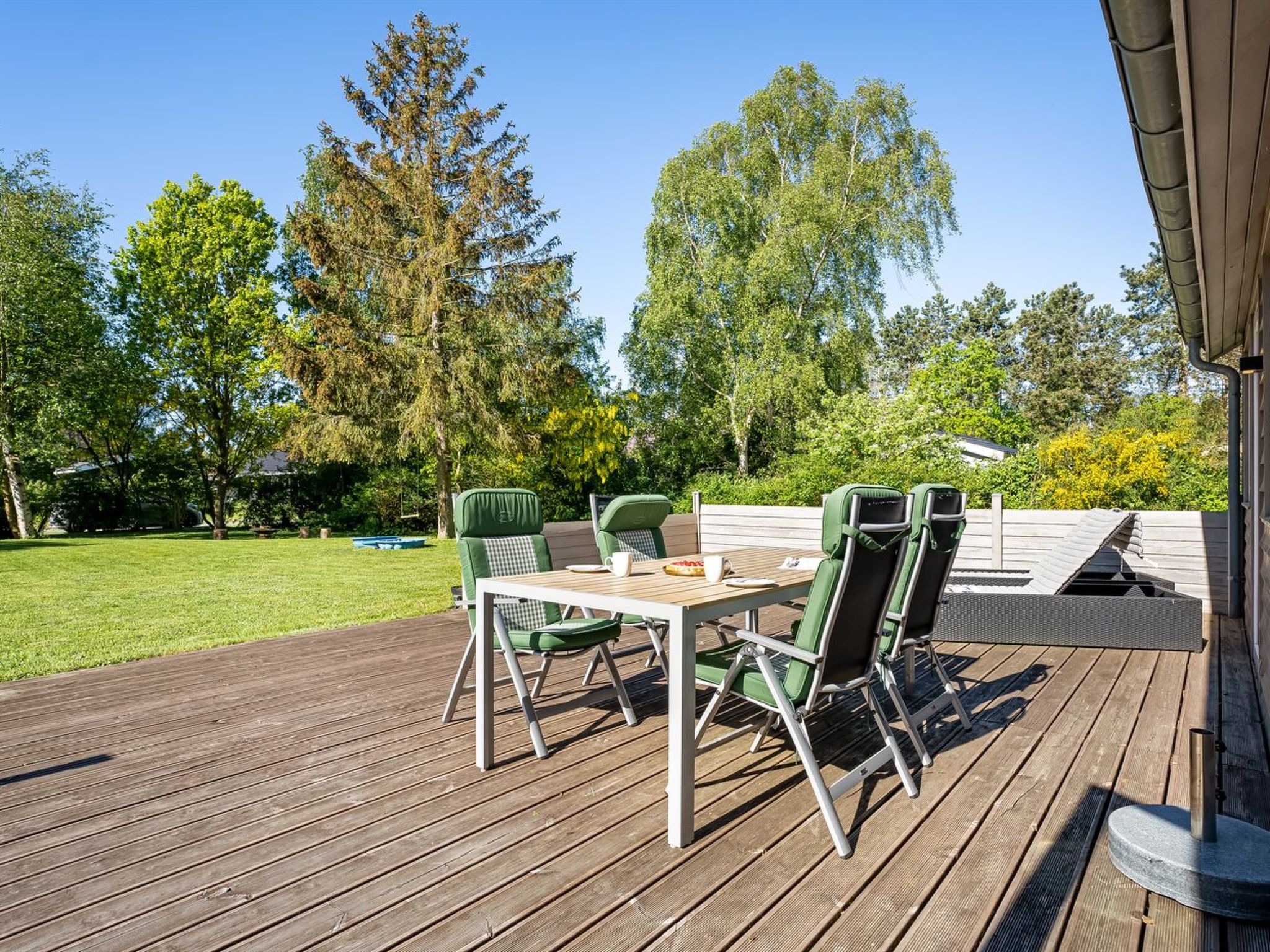 "Rohan" - 700m from the sea - Buiten