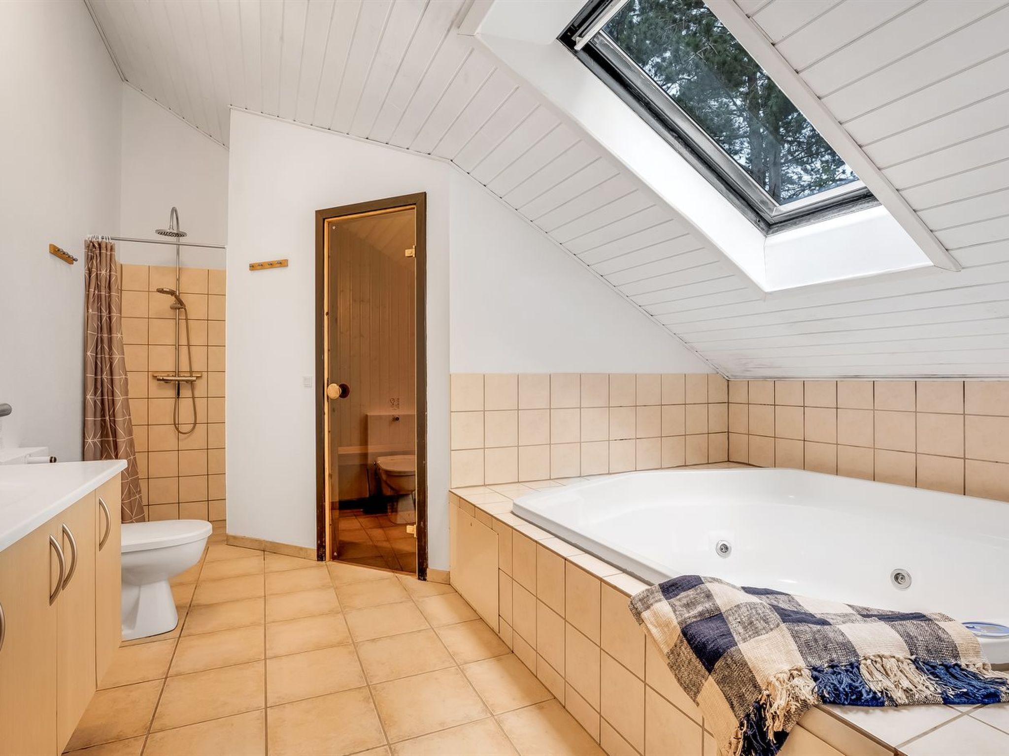 "Dorde" - 600m from the sea-Drinnen