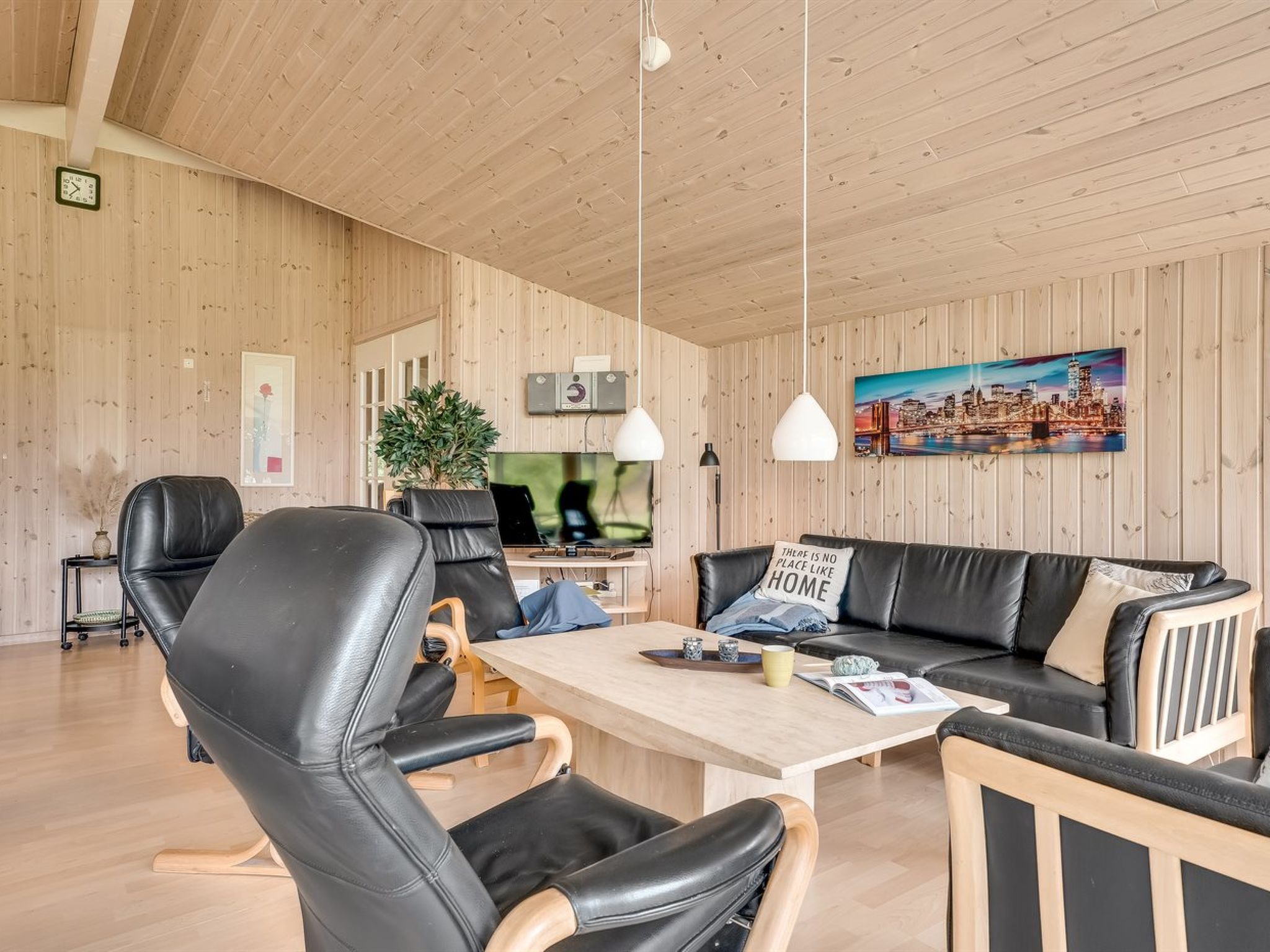 "Dorde" - 600m from the sea - Binnen