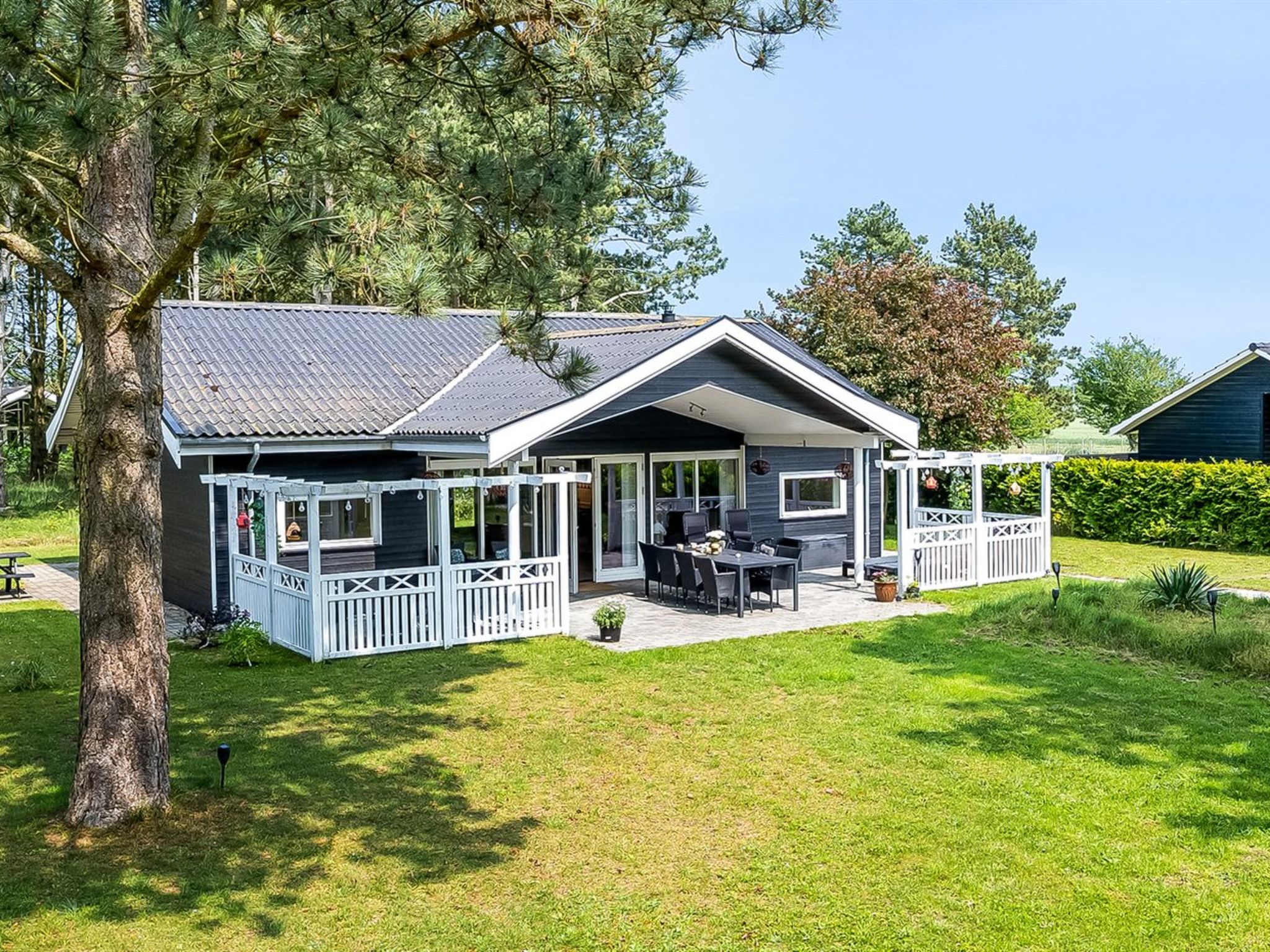 "Helin" - 800m from the sea-Buiten
