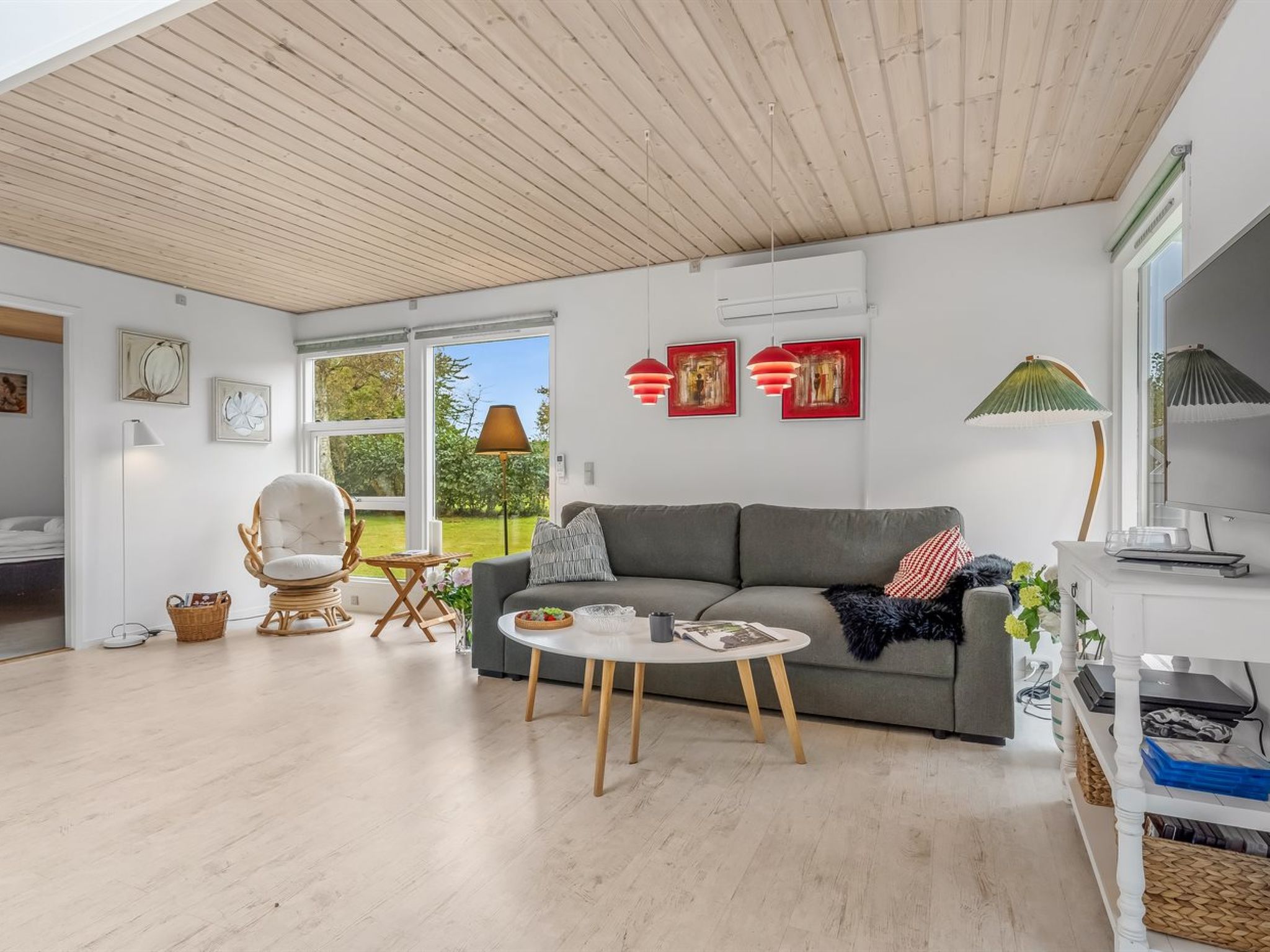 "Einari" - 500m from the sea