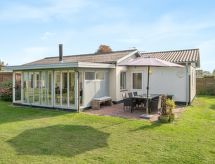 Hattie – Vrijstaande woning op 100 meter van de Deense kust in Dannemare - thumbnail 1