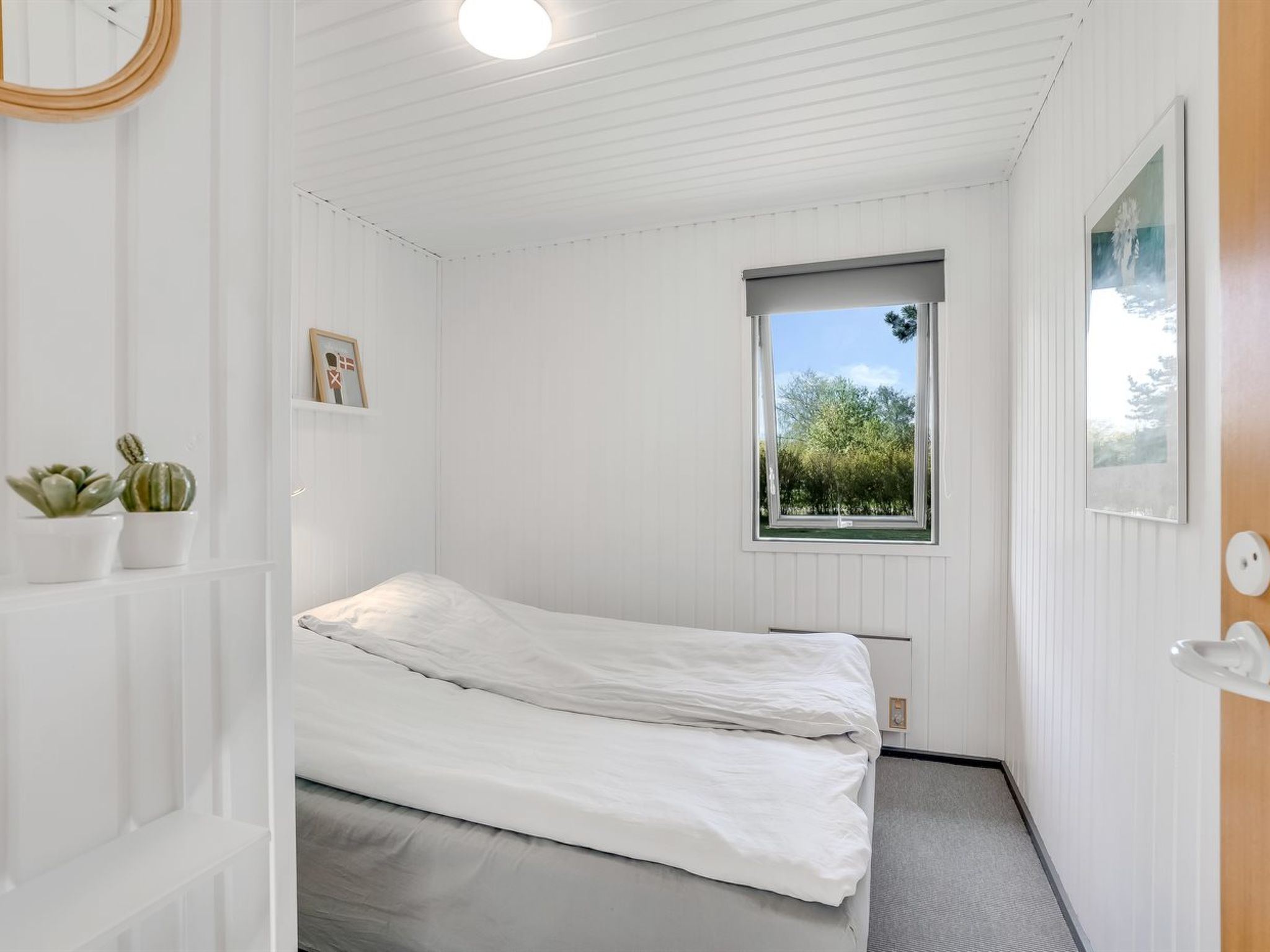 "Lars" - 250m from the sea-Binnen