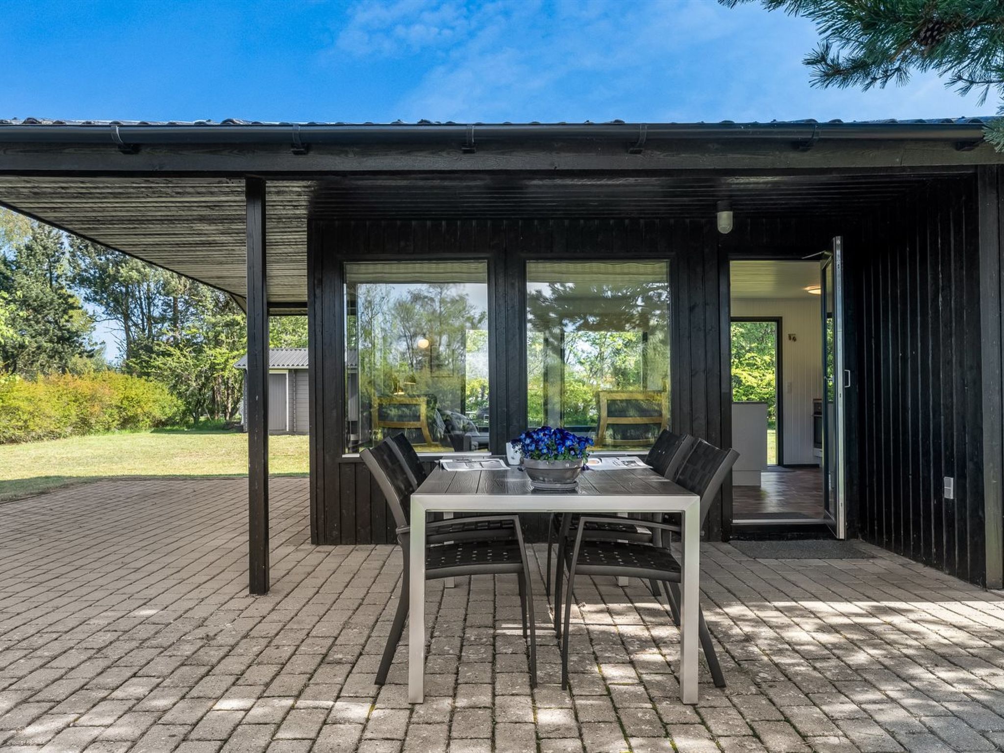 "Lars" - 250m from the sea-Buiten