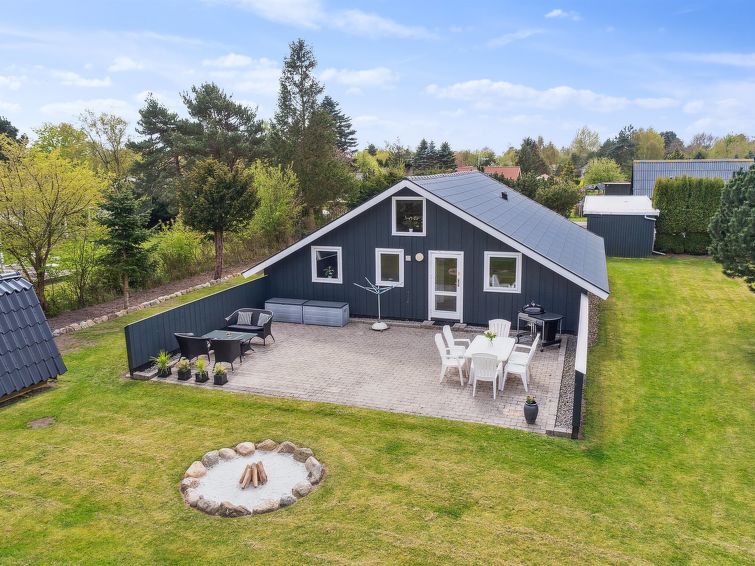 Search and Stay destination Dannemare, Denmark from . "Reidar" - 600m from the sea in Lolland, Falster and Mon