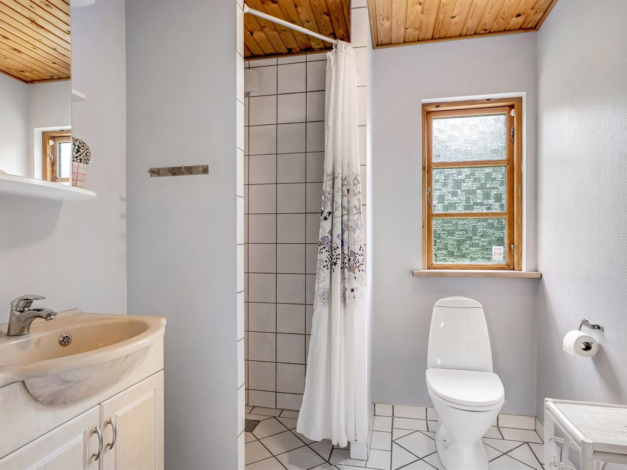 "Rikhard" - 75m from the sea-Binnen