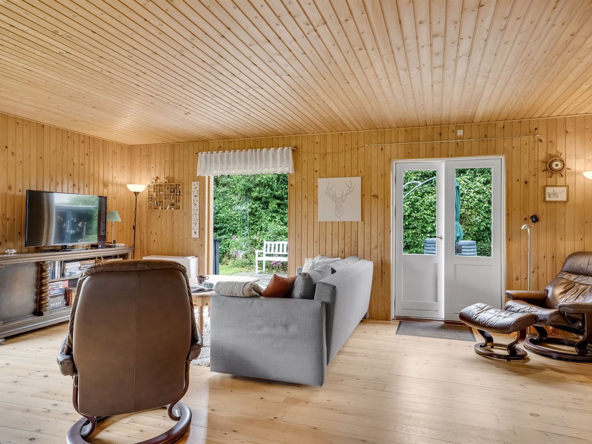 "Rikhard" - 75m from the sea-Binnen