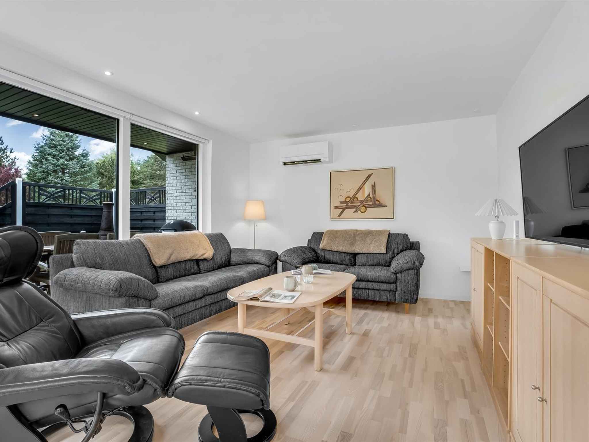 "Ginie" - 600m from the sea - Binnen