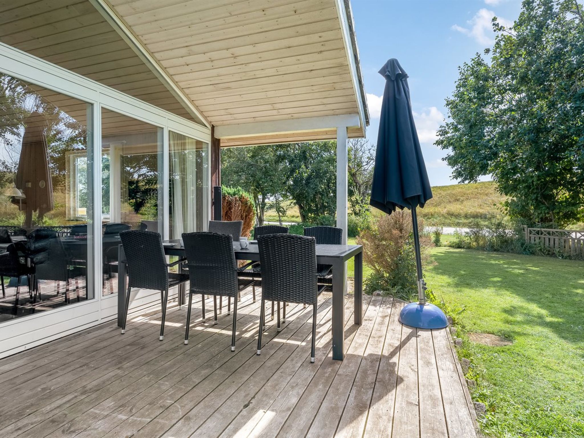 "Alvina" - 45m from the sea — Terrace (2 of 23)