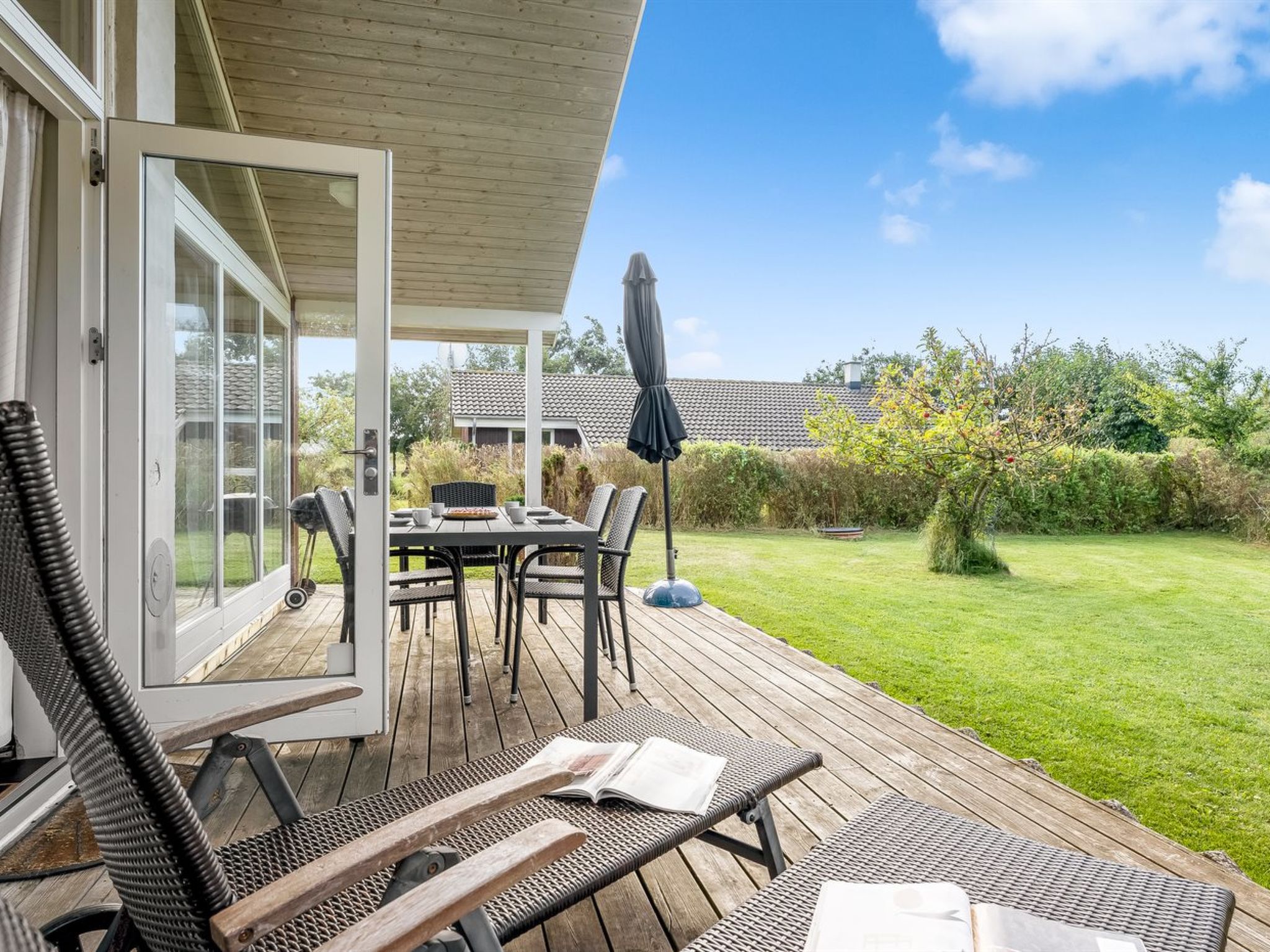 "Vincent" - 25m from the sea — Terrace (2 of 23)