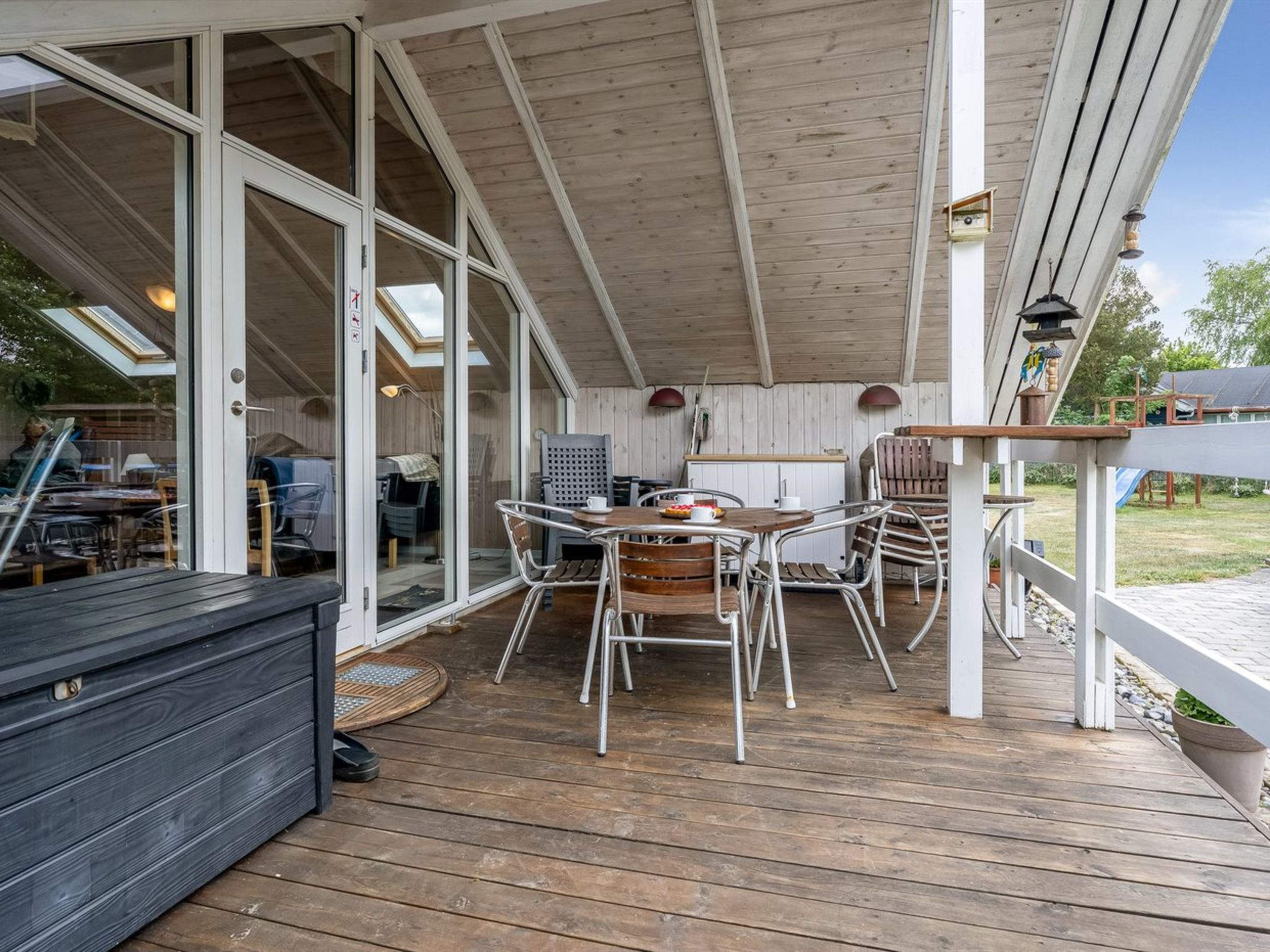 "Ylvie" - 500m from the sea-Draußen