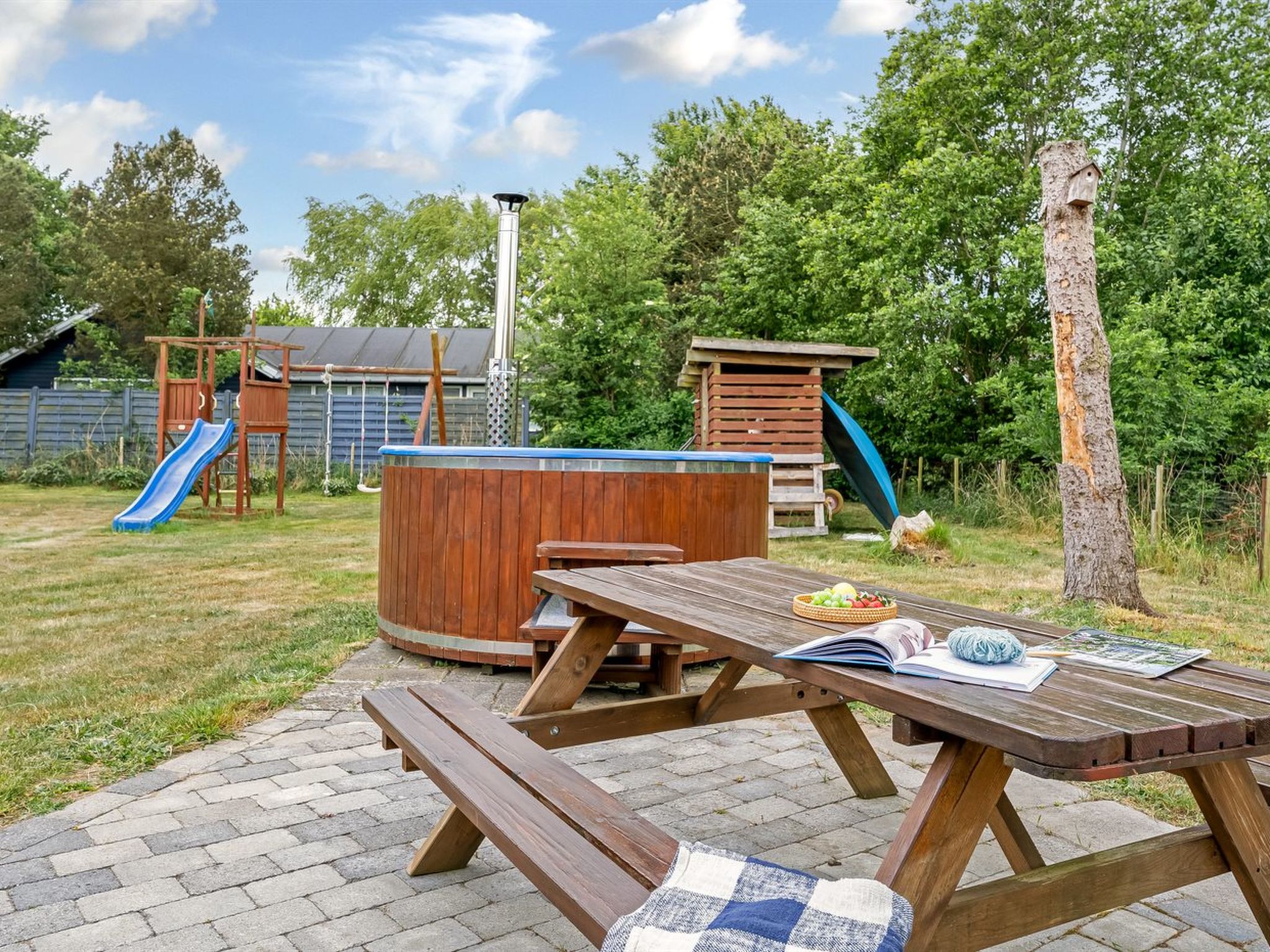 "Ylvie" - 500m from the sea-Draußen
