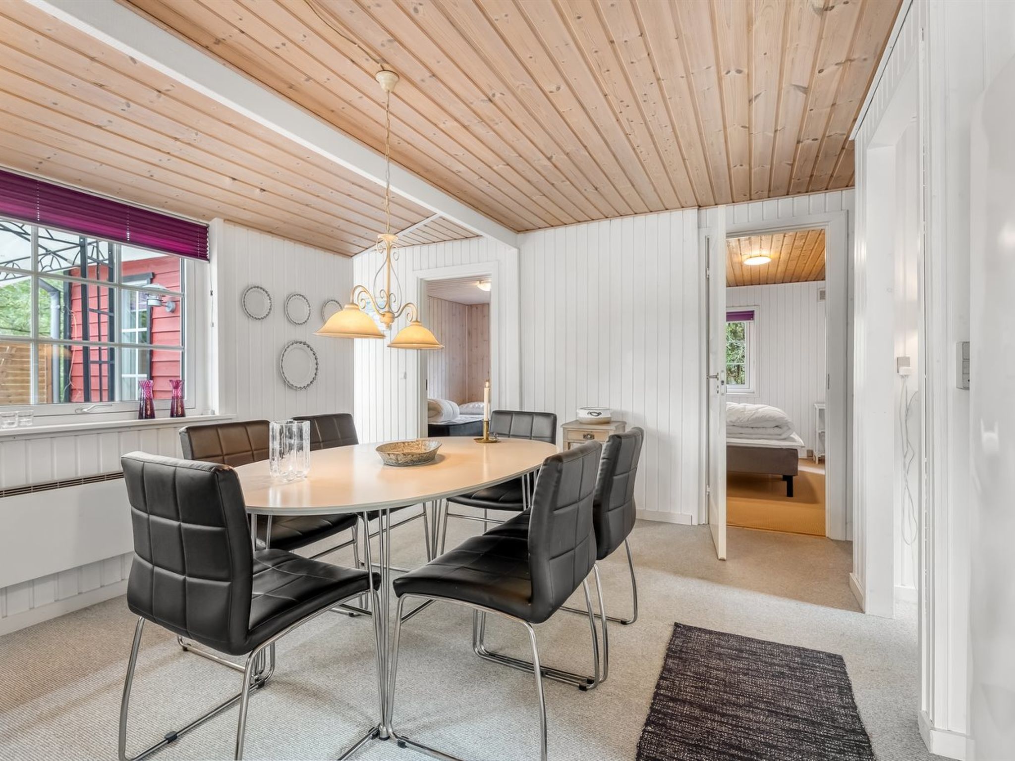 "Aiske" - 700m from the sea - Binnen