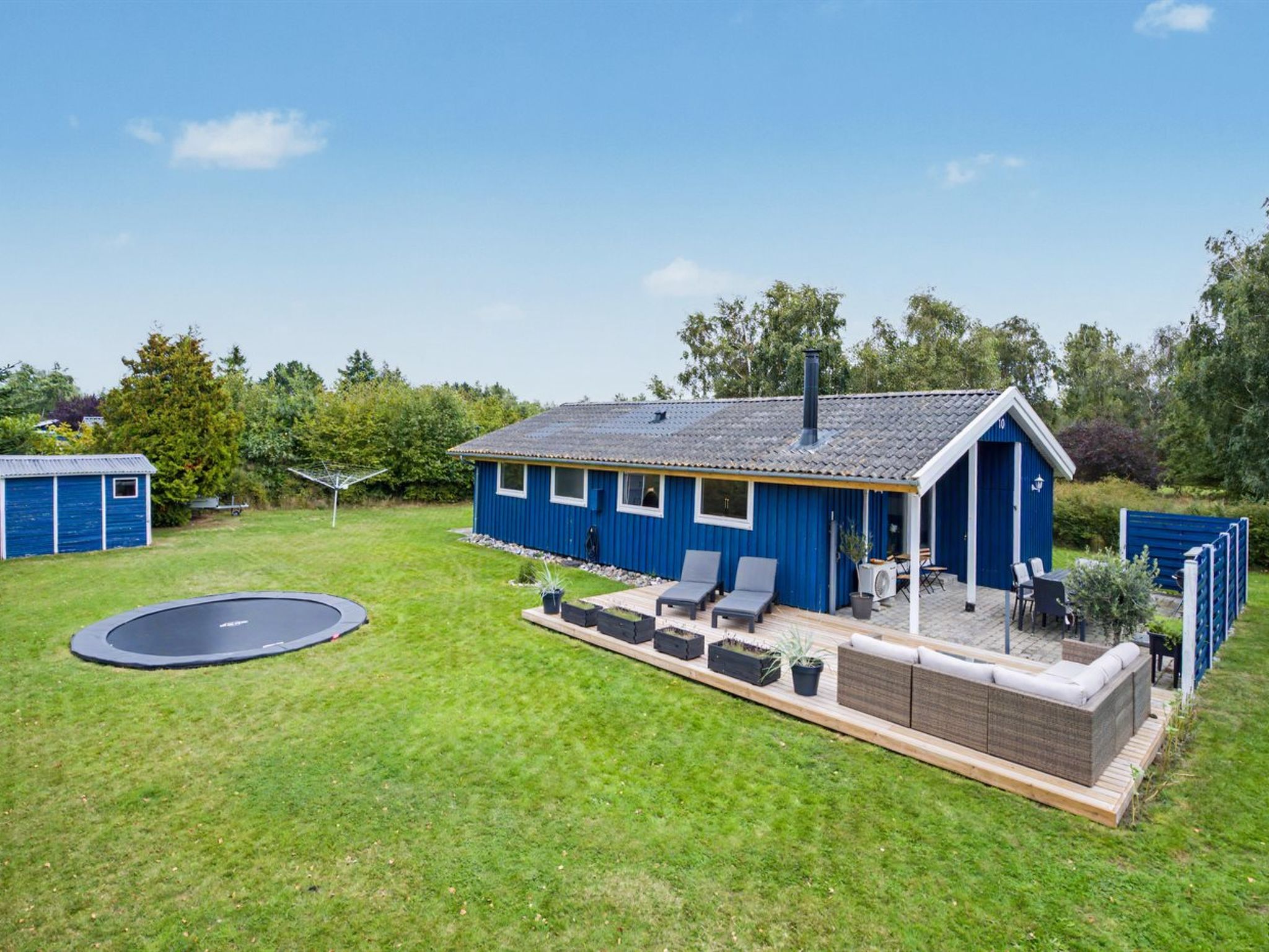 "Trineke" - 400m from the sea