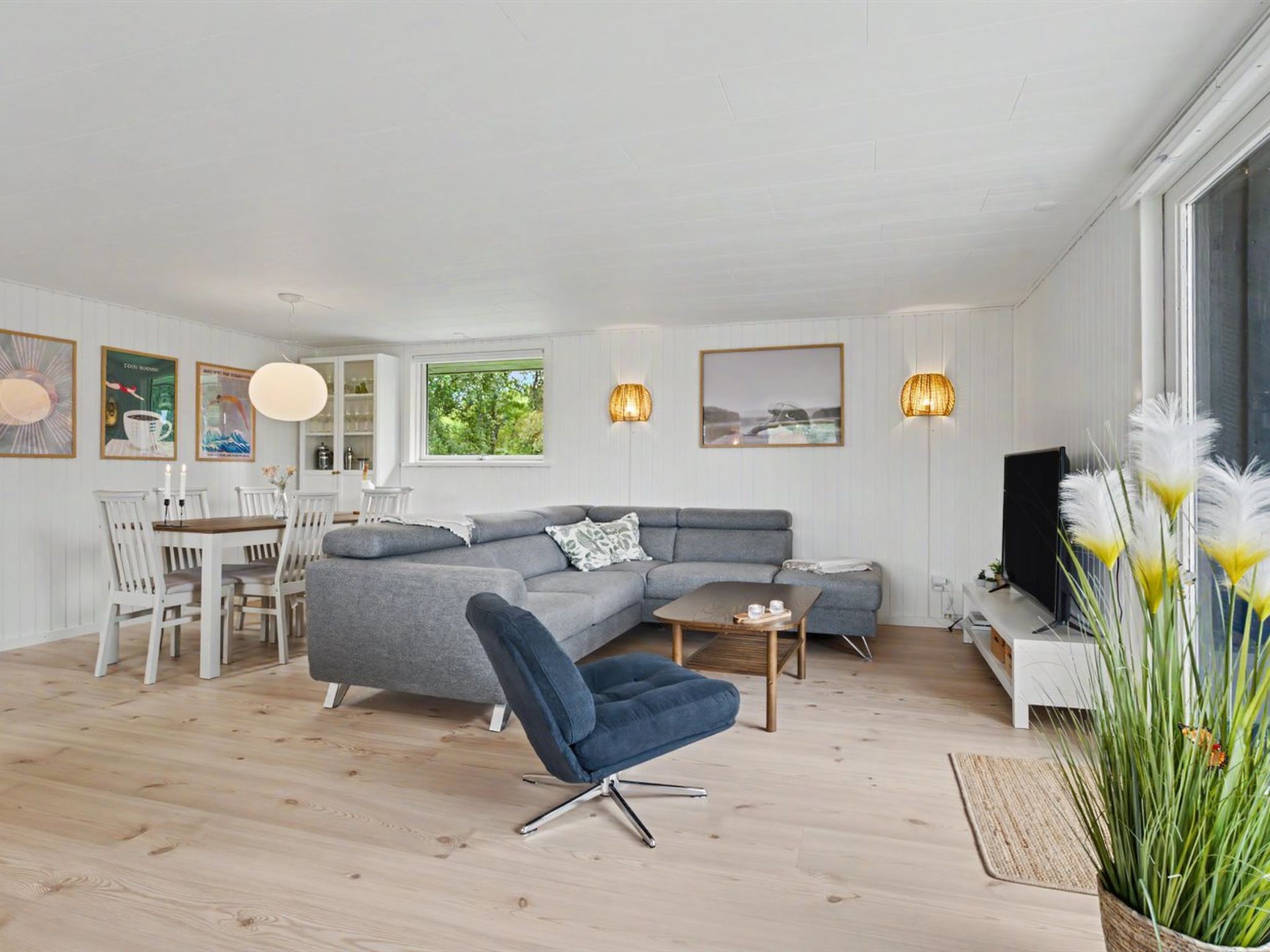 "Trineke" - 400m from the sea - Binnen