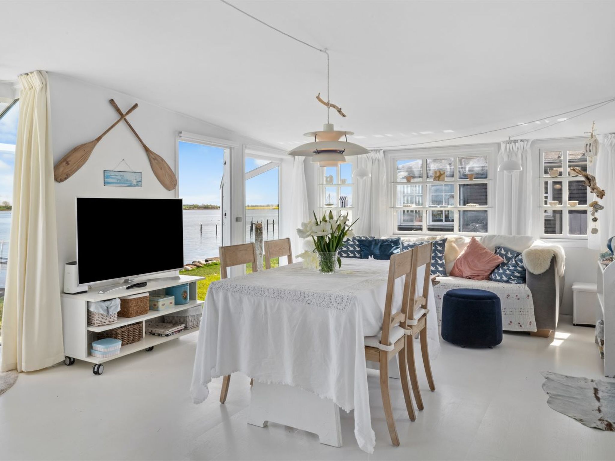 "Jorek" - 10m to the fjord