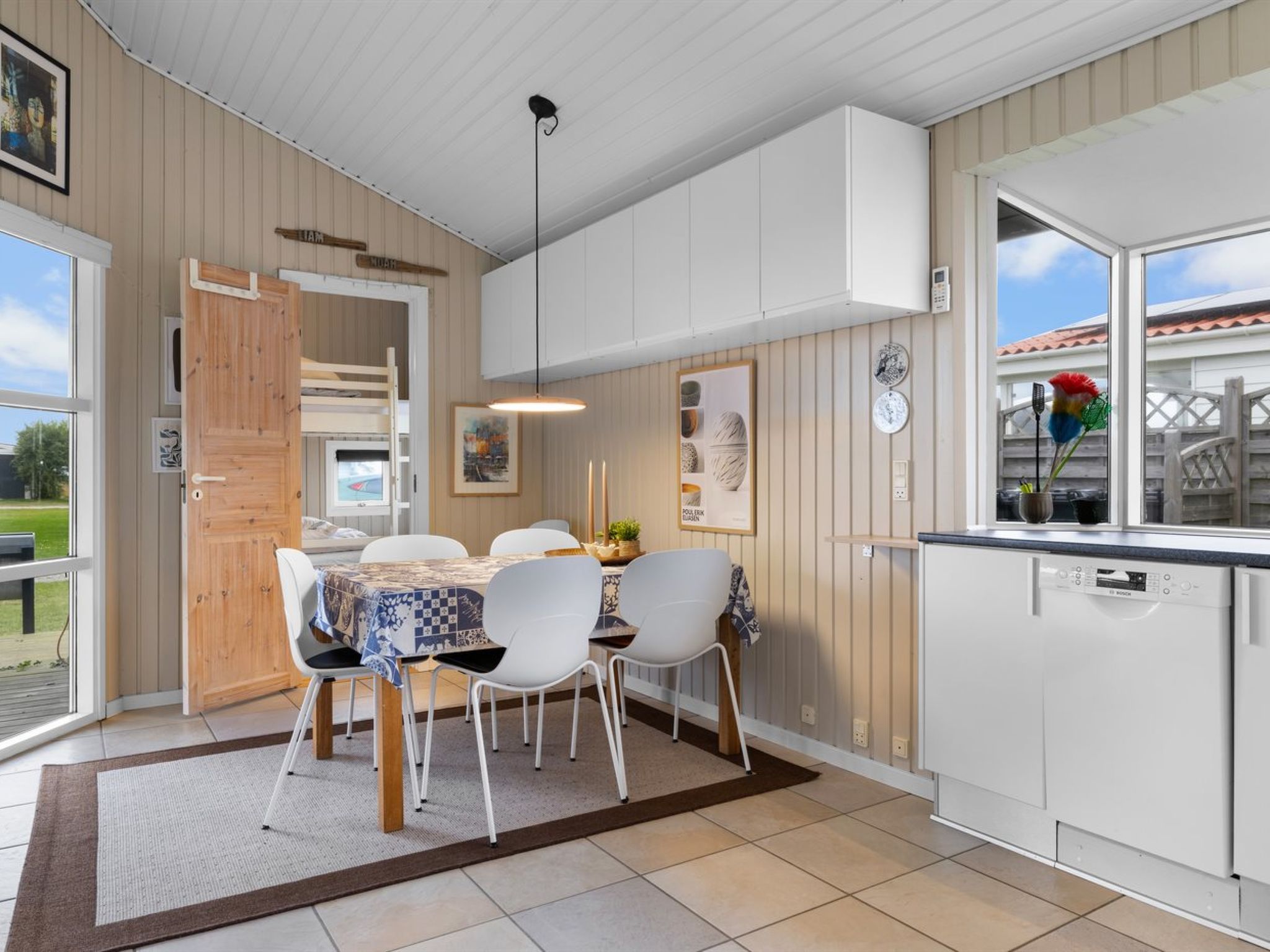 "Roya" - 100m from the sea-Inside