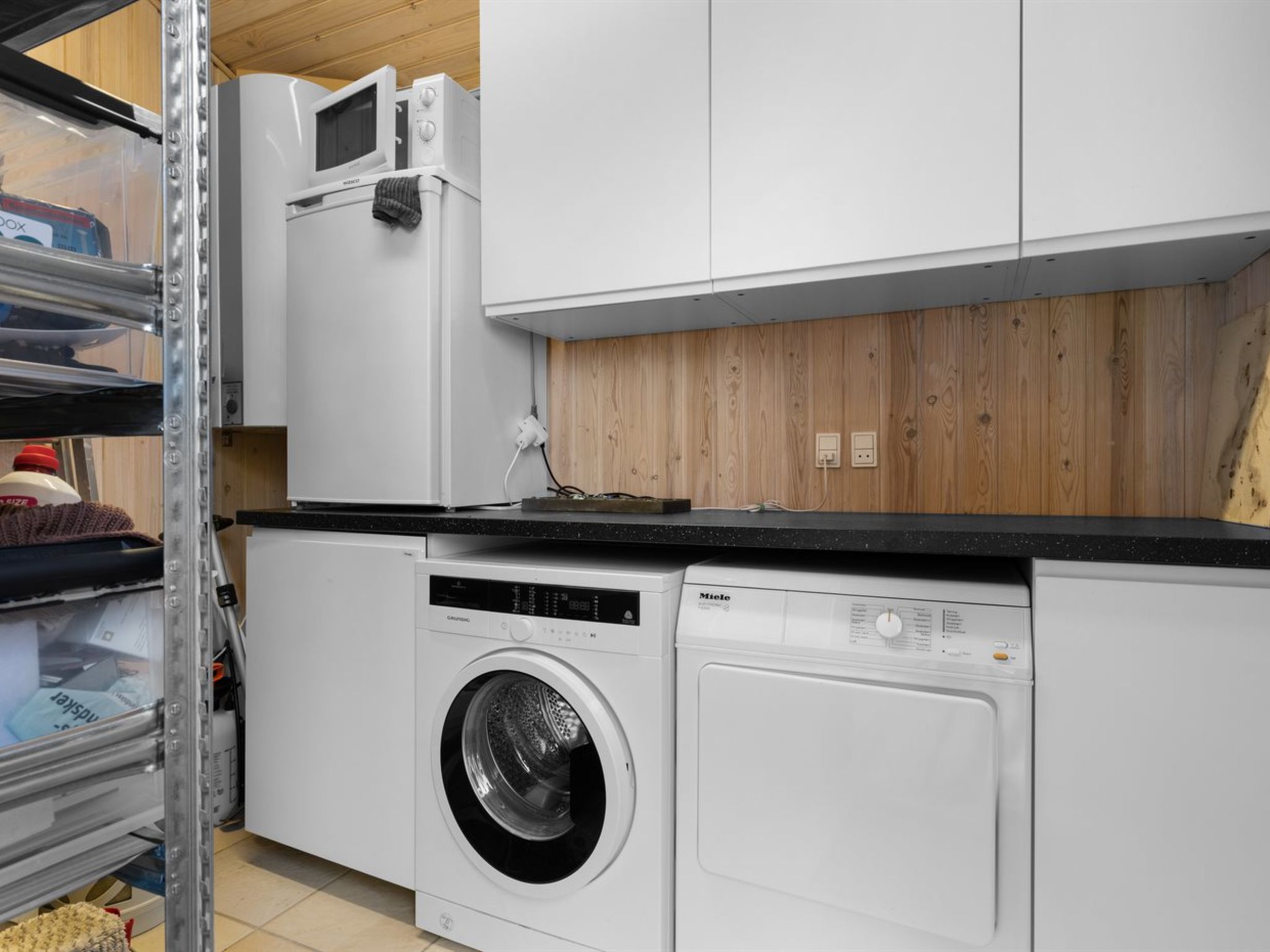 "Roya" - 100m from the sea-Inside