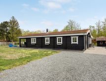 Hardina: Ruime vakantiewoning voor 12 personen op 300 meter van zee in Martofte - thumbnail 4
