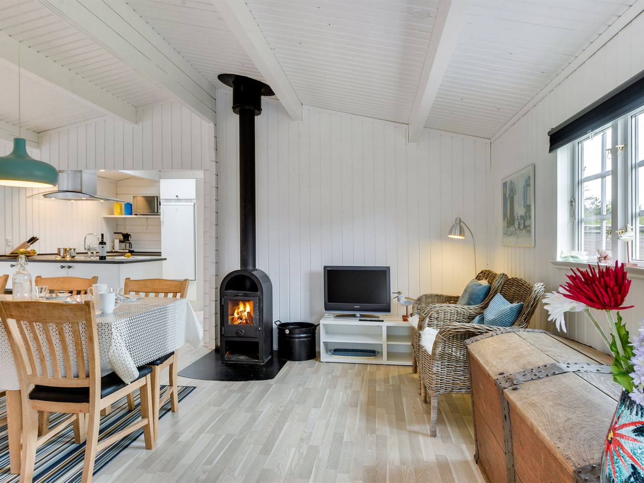 "Hardina" - 300m from the sea - Binnen