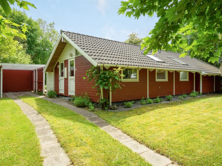 Search and Stay destination Martofte, Denmark from . "Maard" - 325m from the sea in Funen