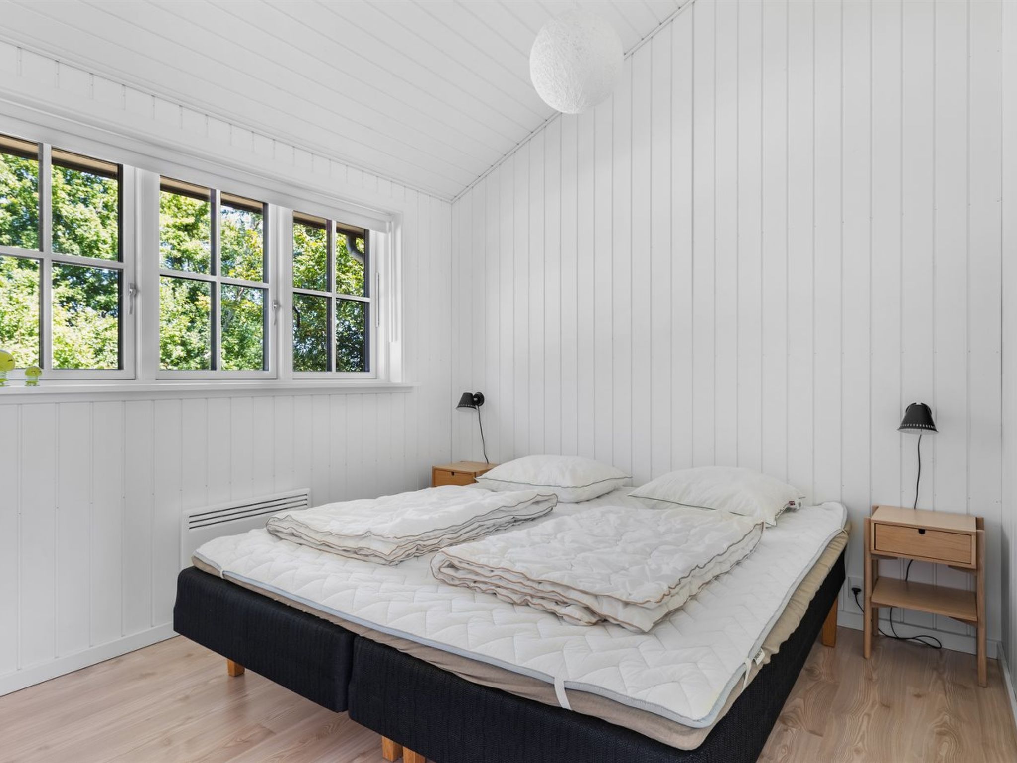 "Edvardsine" - 40m from the sea-Binnen