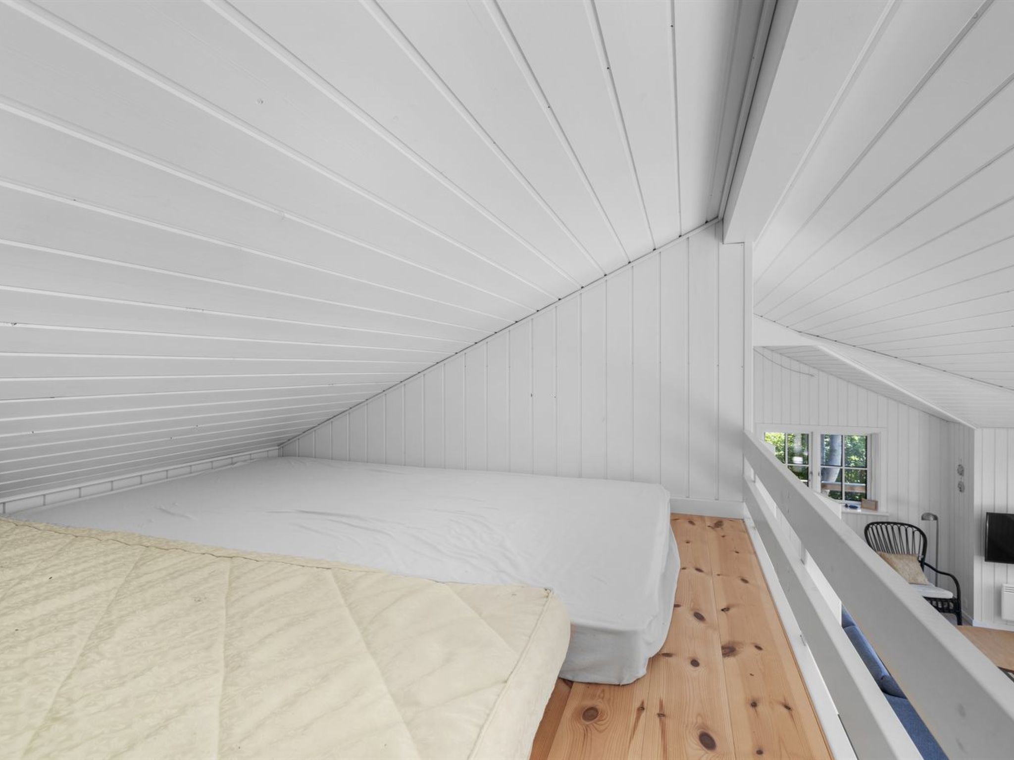 "Edvardsine" - 40m from the sea-Binnen