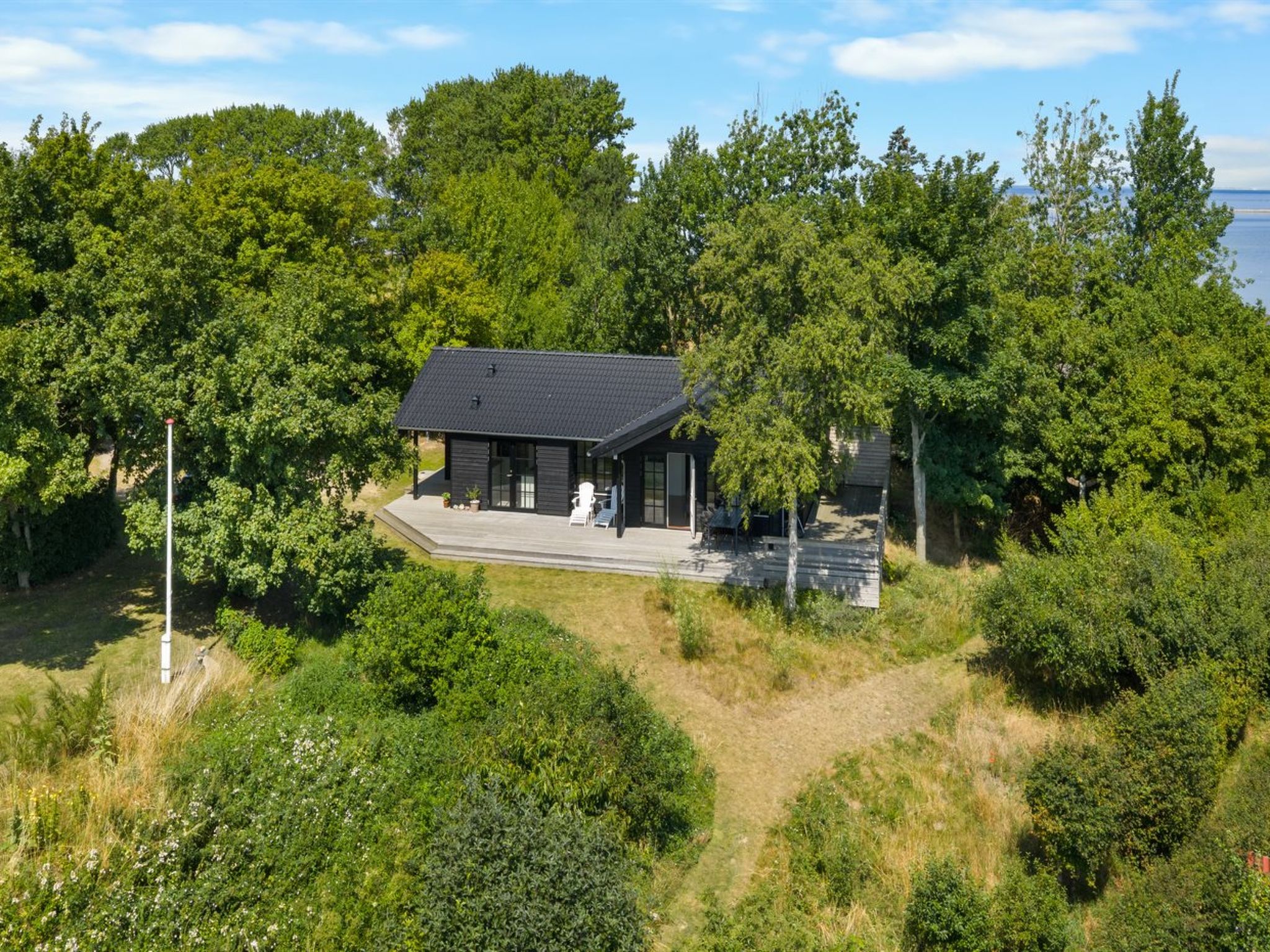 "Edvardsine" - 40m from the sea - Buiten